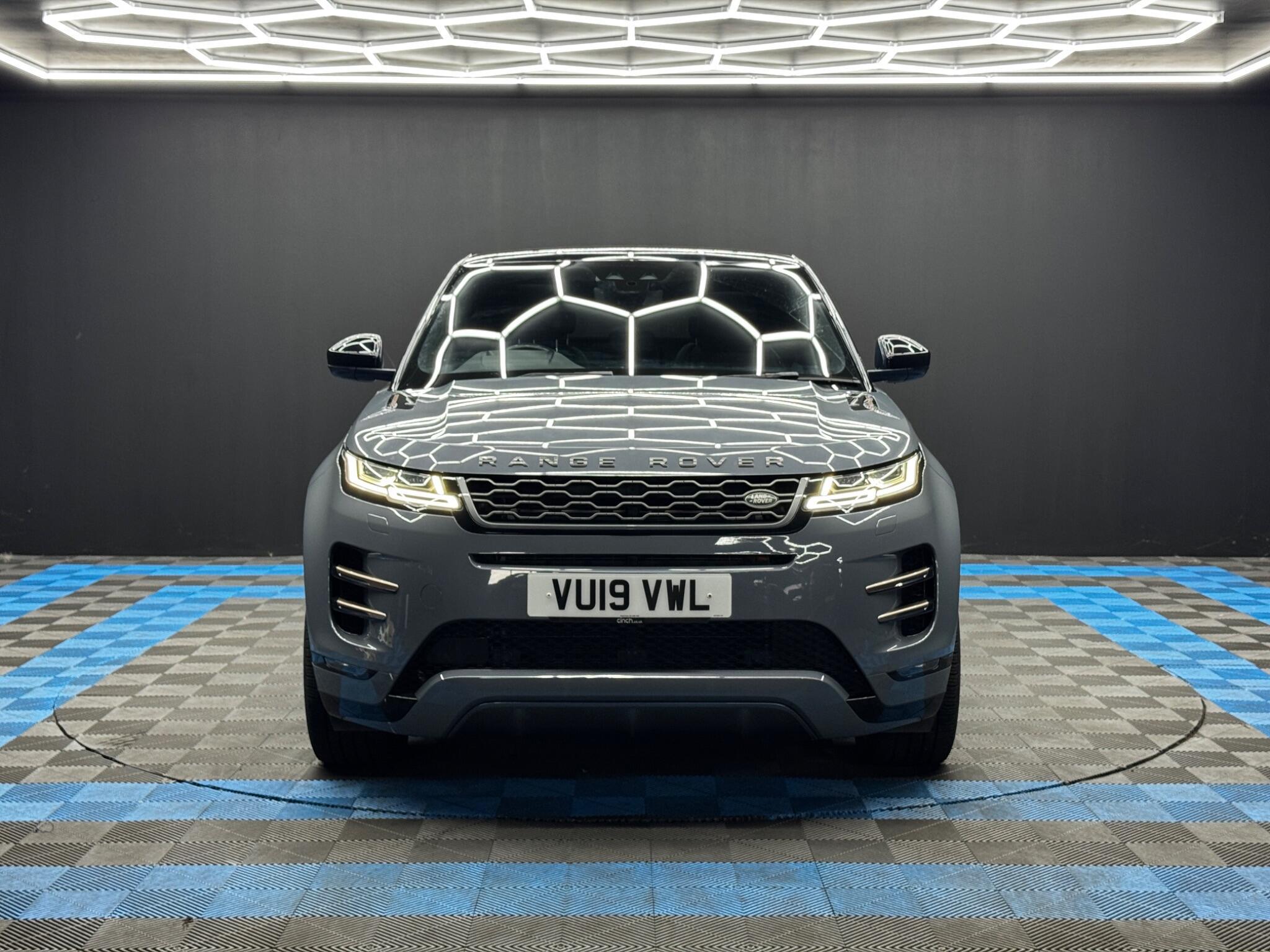 Land Rover Range Rover Evoque - Image 2
