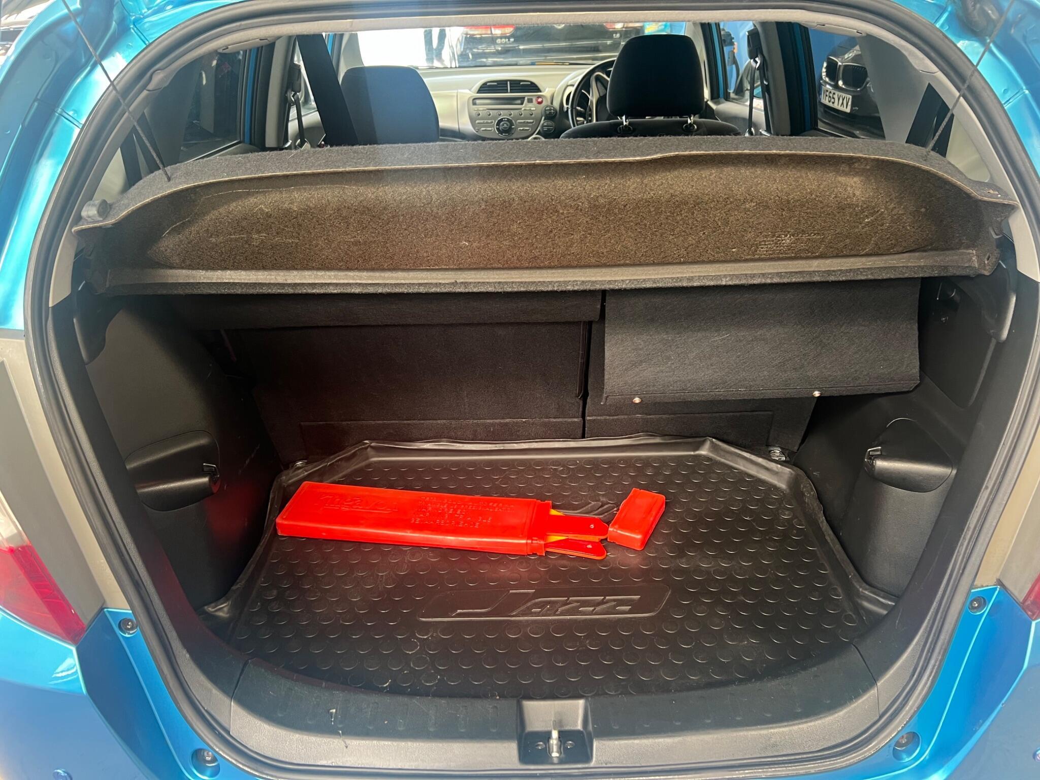 Honda Jazz - Image 15