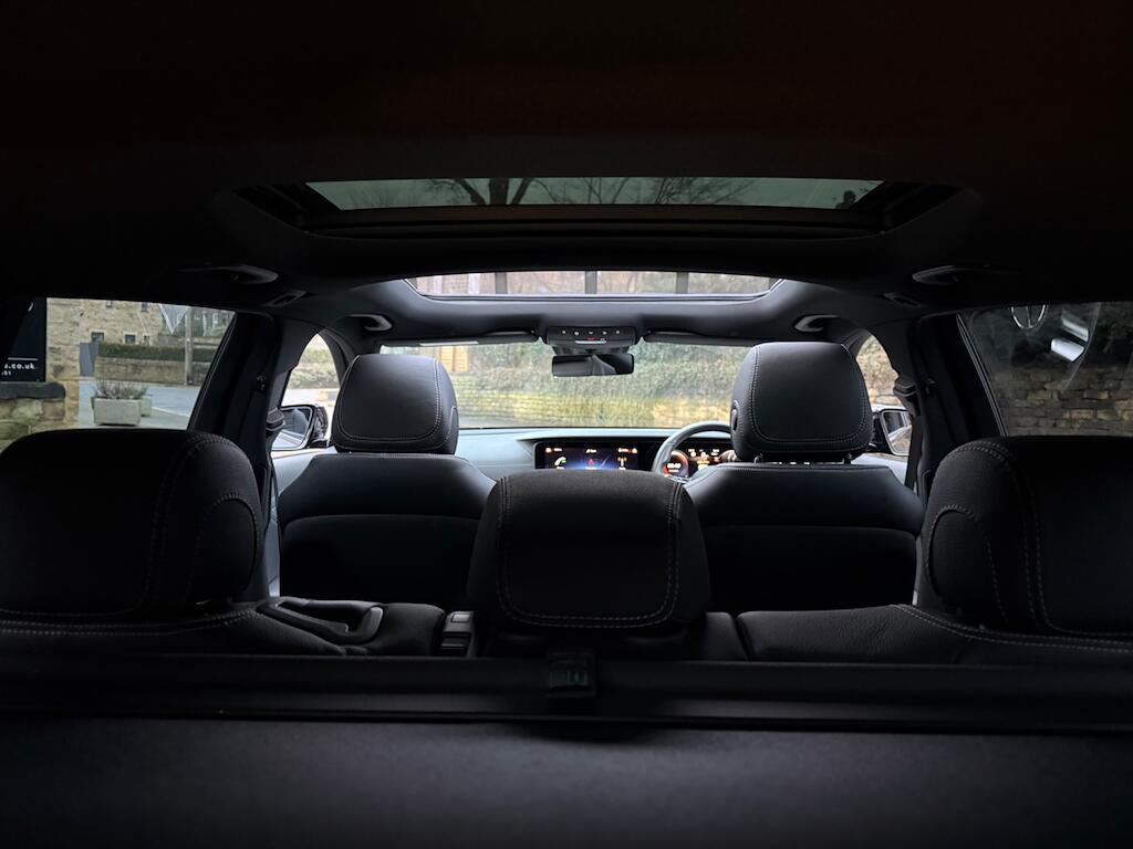 Mercedes E Class - Image 24