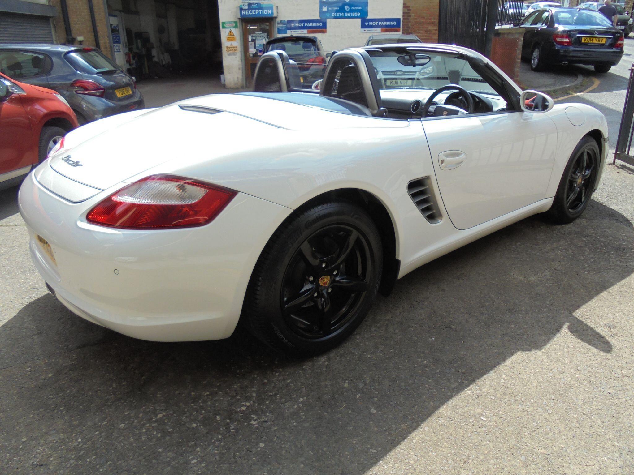 Porsche Boxster - Image 4