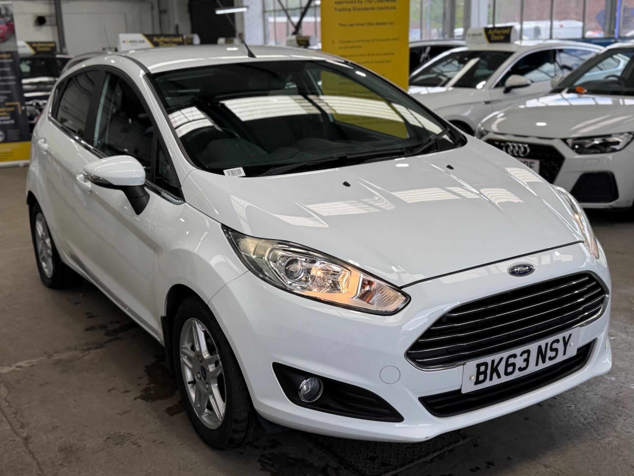 Ford Fiesta - Image 40