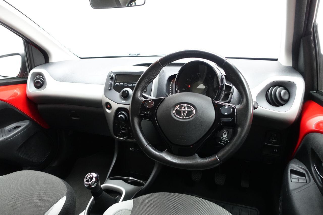 Toyota Aygo - Image 15
