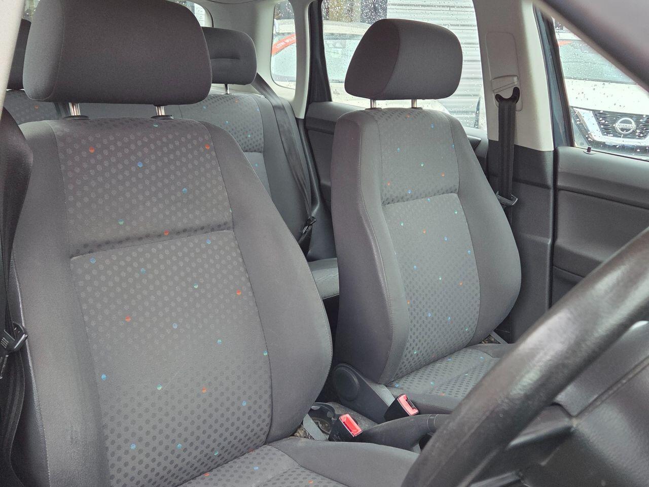 Volkswagen Polo - Image 10