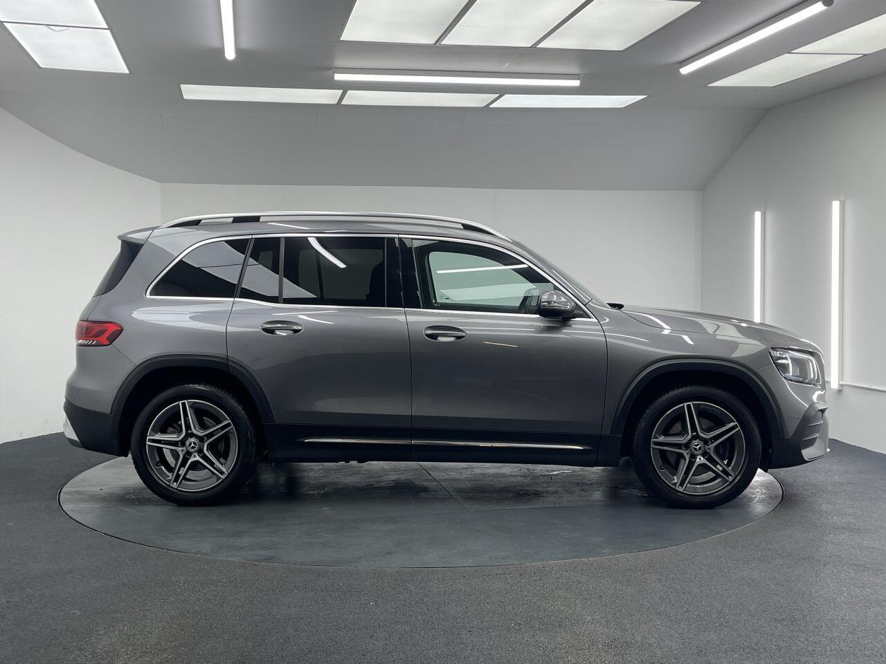 Mercedes Glb - Image 21