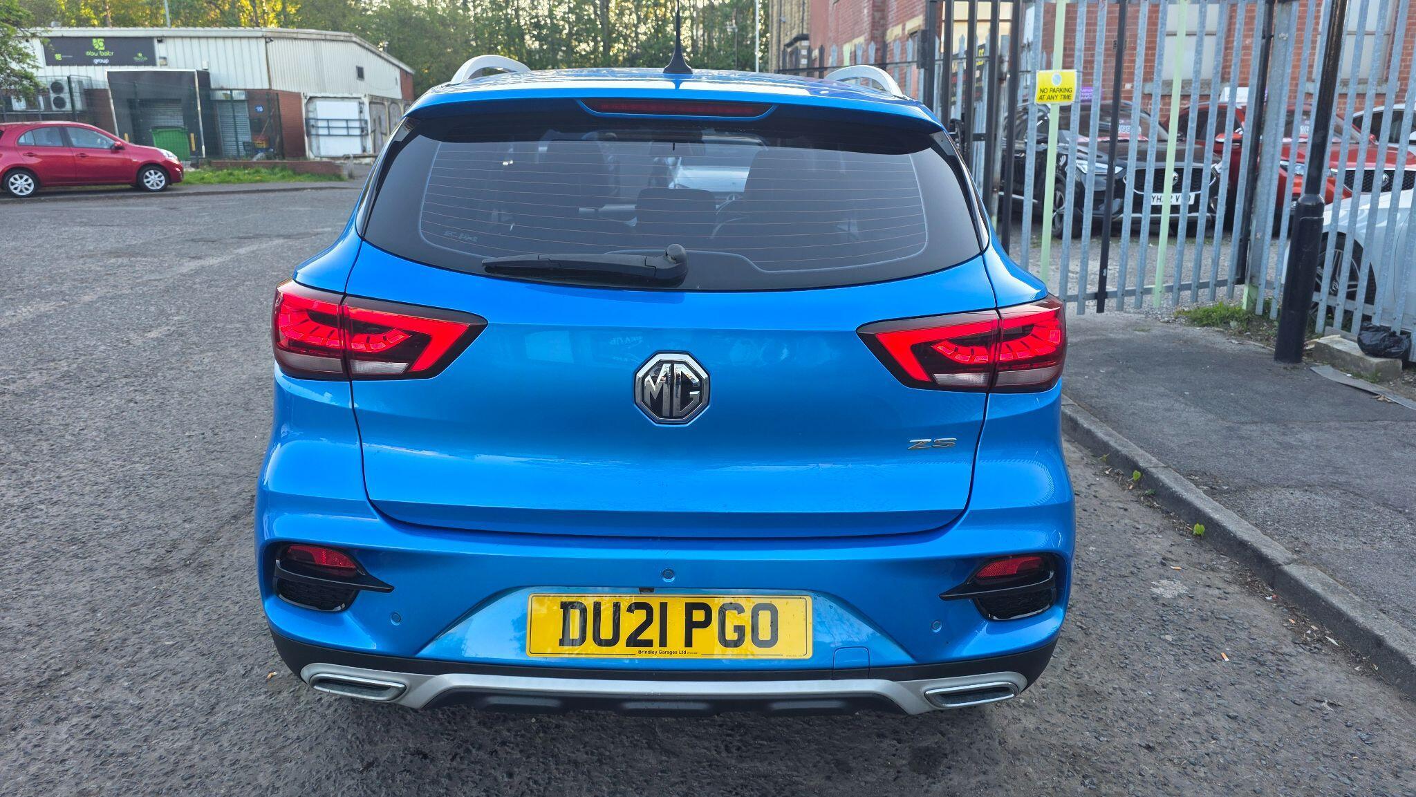 MG MG ZS - Image 14