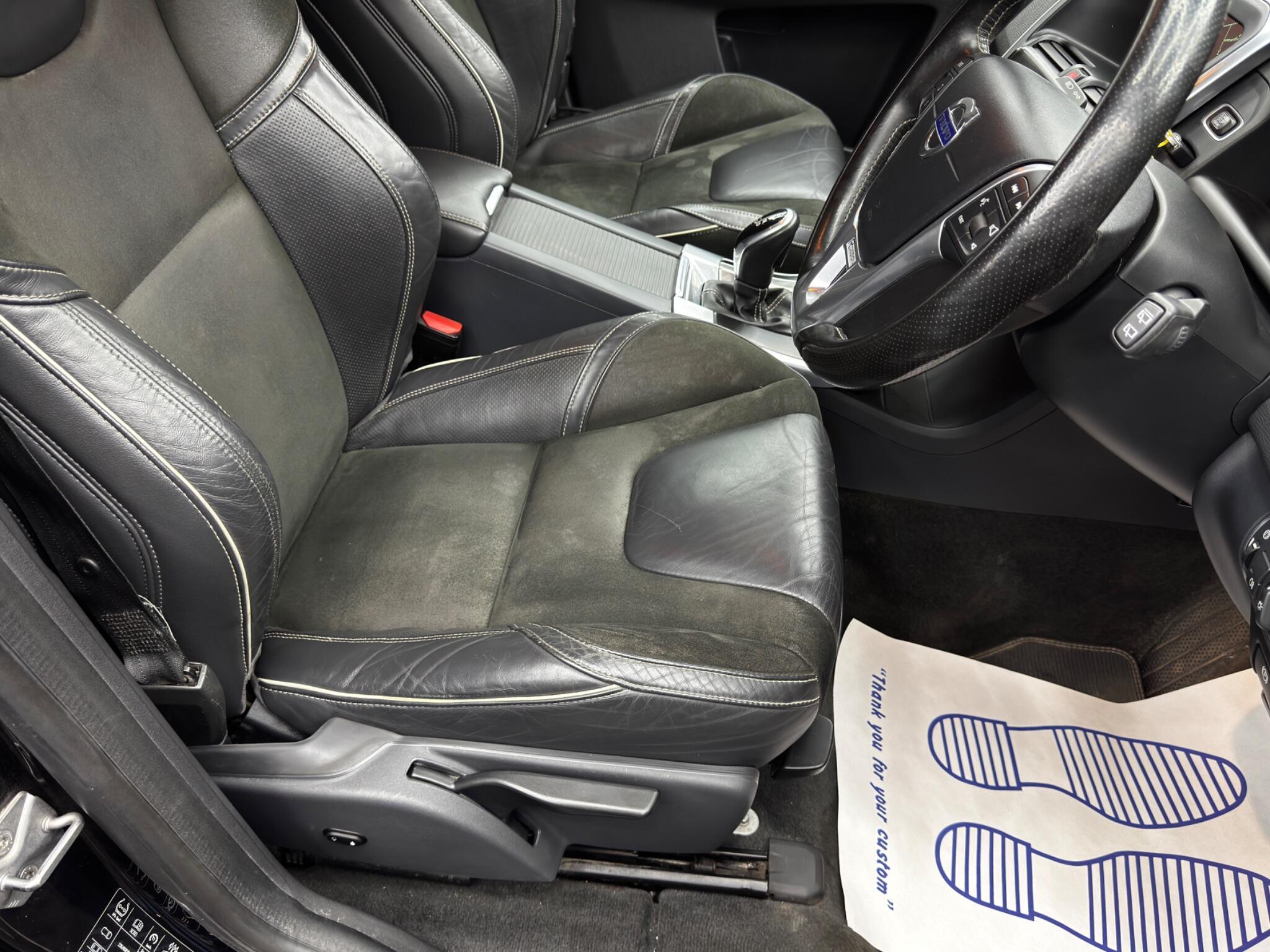 Volvo XC60 - Image 13