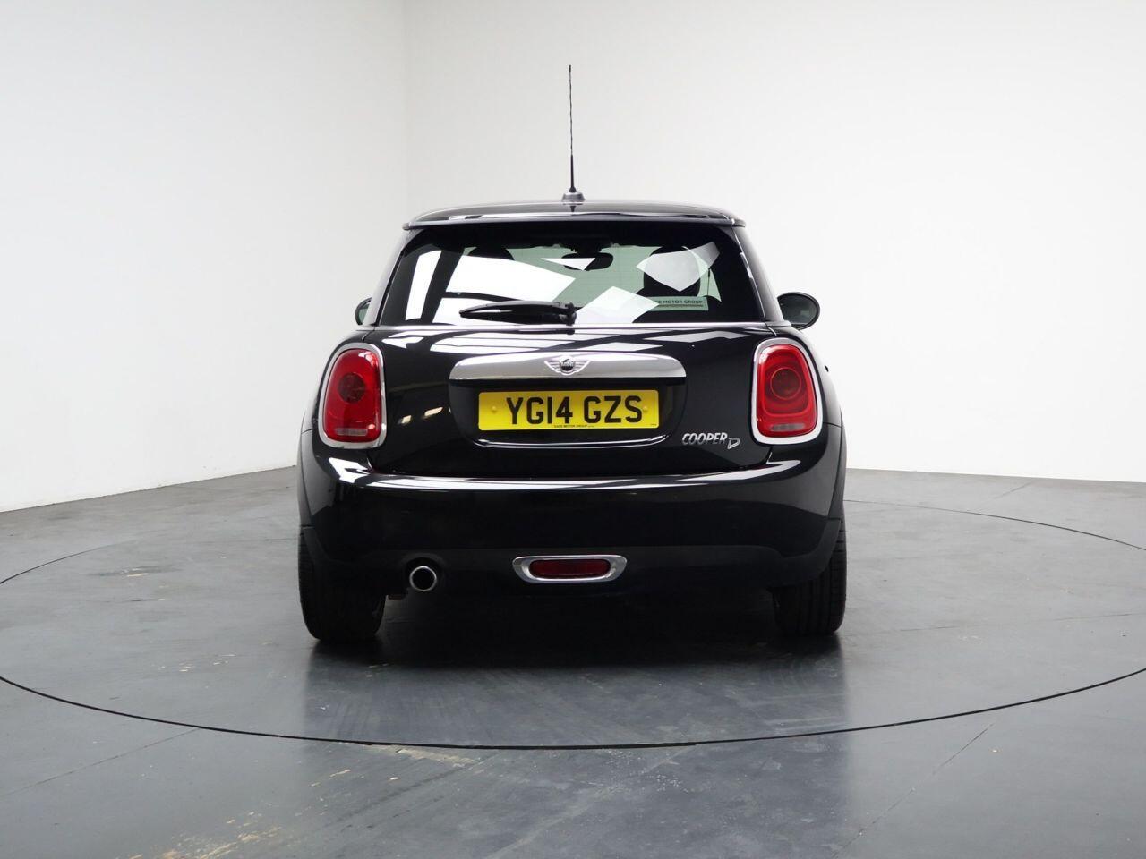MINI Hatch - Image 11
