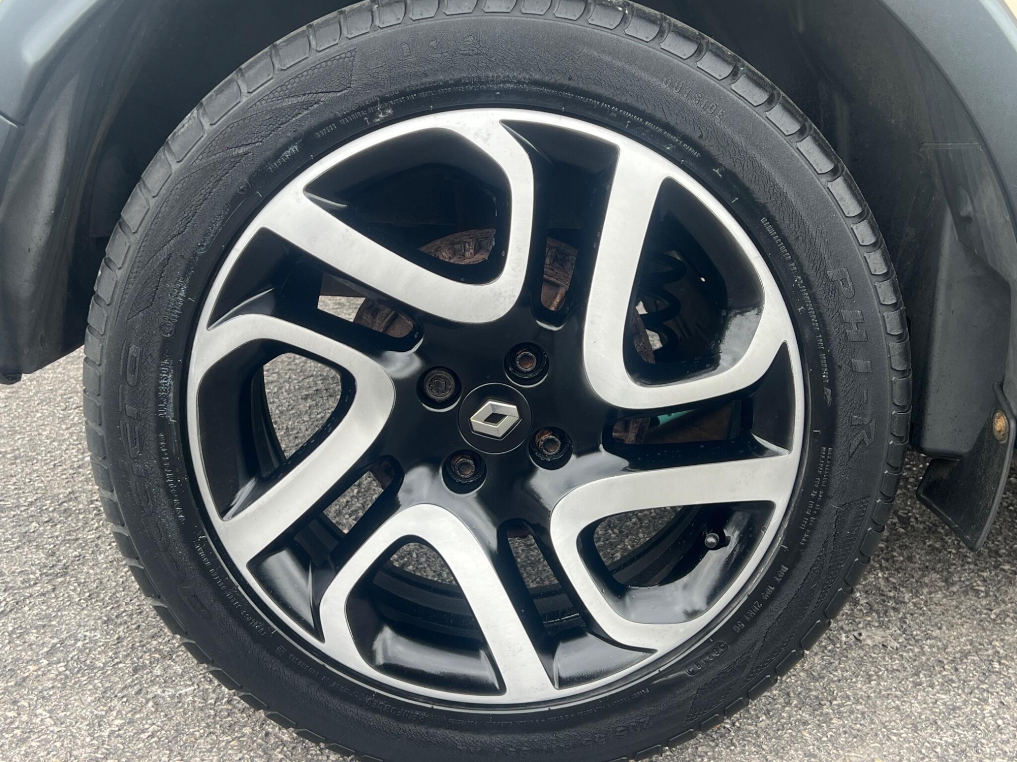 Renault Captur - Image 11
