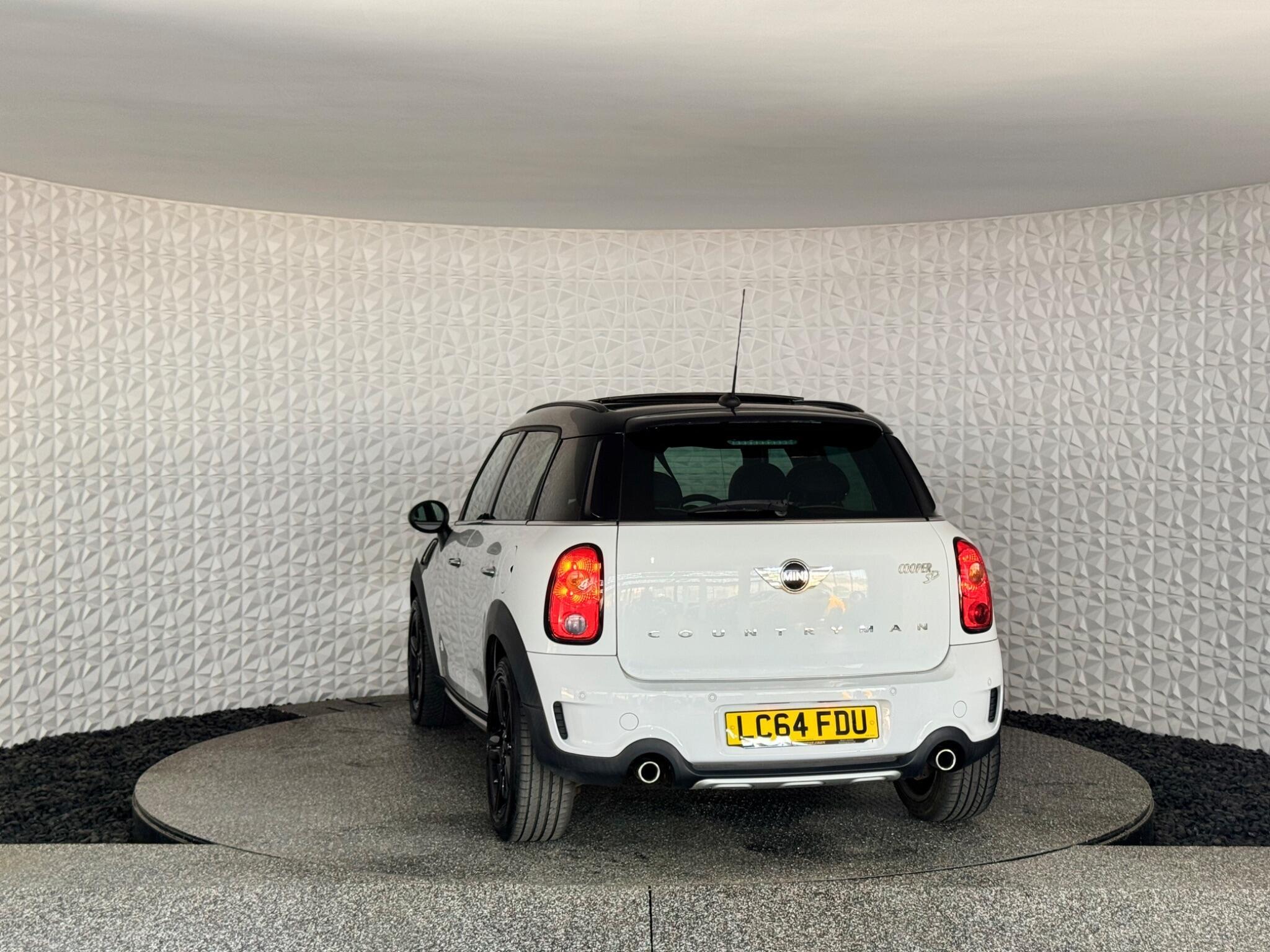 MINI Countryman - Image 14