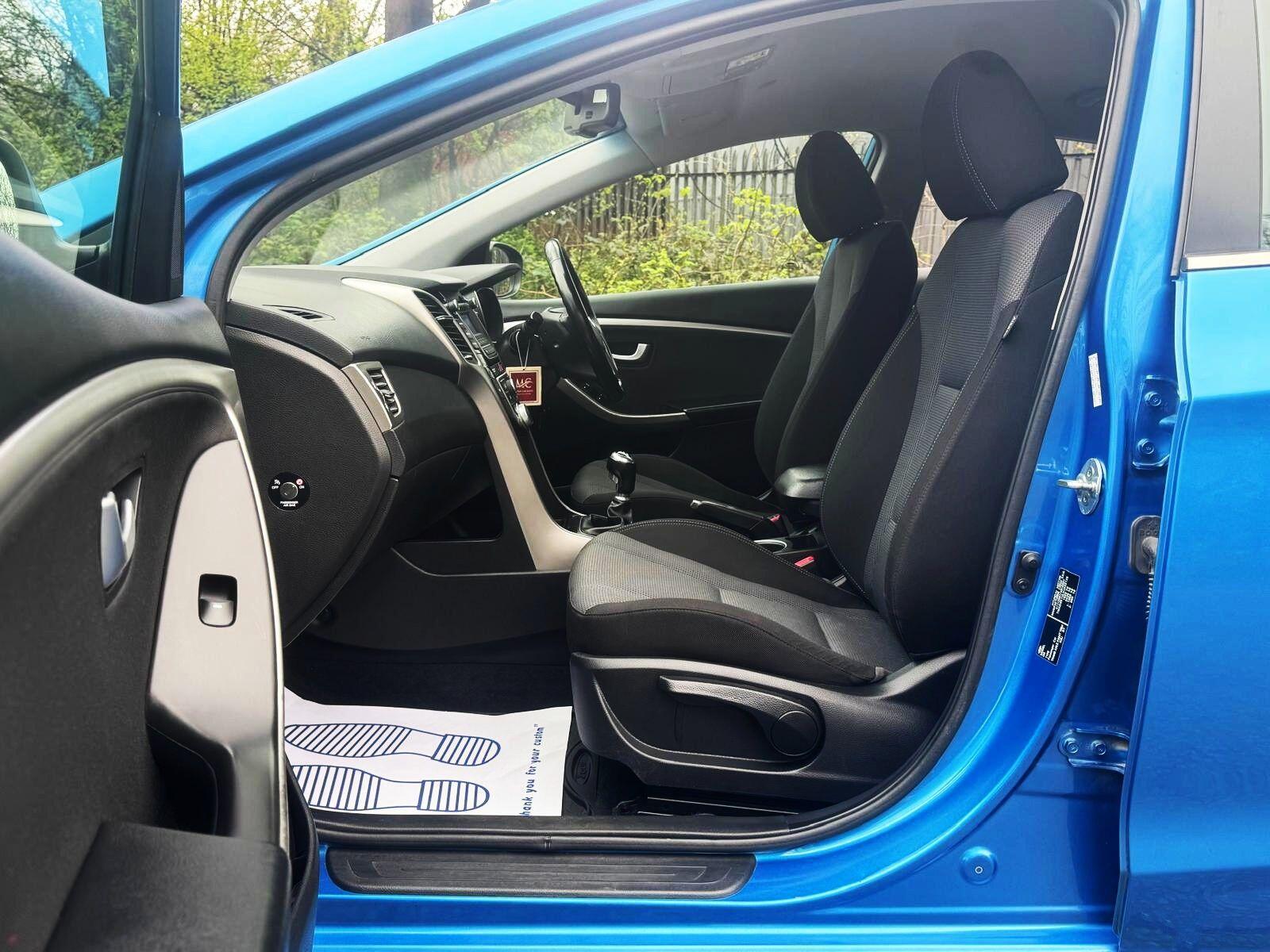 Hyundai i30 - Image 41