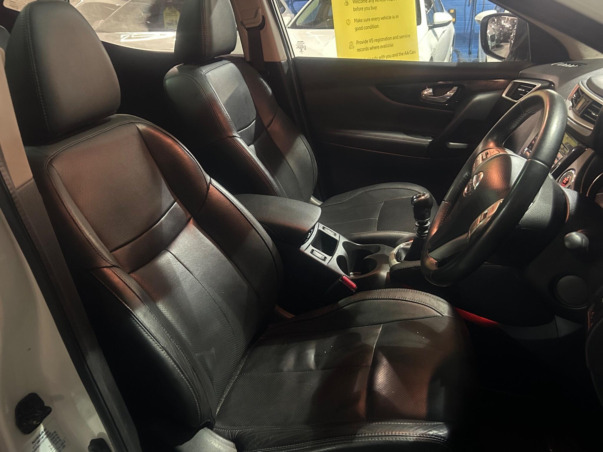 Nissan Qashqai - Image 23