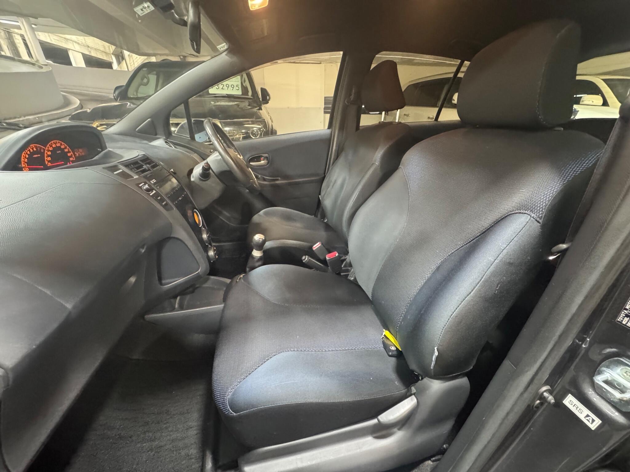 Toyota Yaris - Image 9
