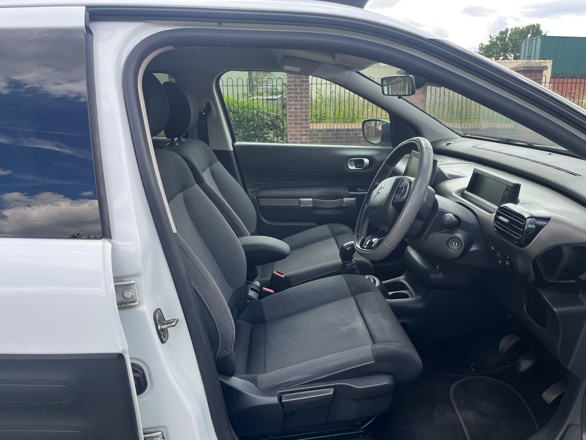 Citroen C4 Cactus - Image 11