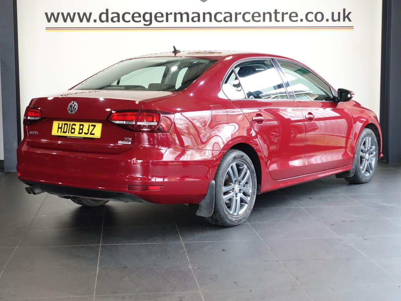 Volkswagen Jetta - Image 3