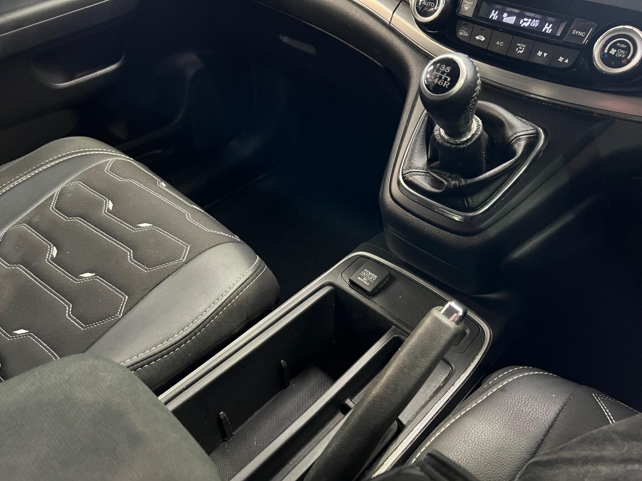 Honda CR-V - Image 15