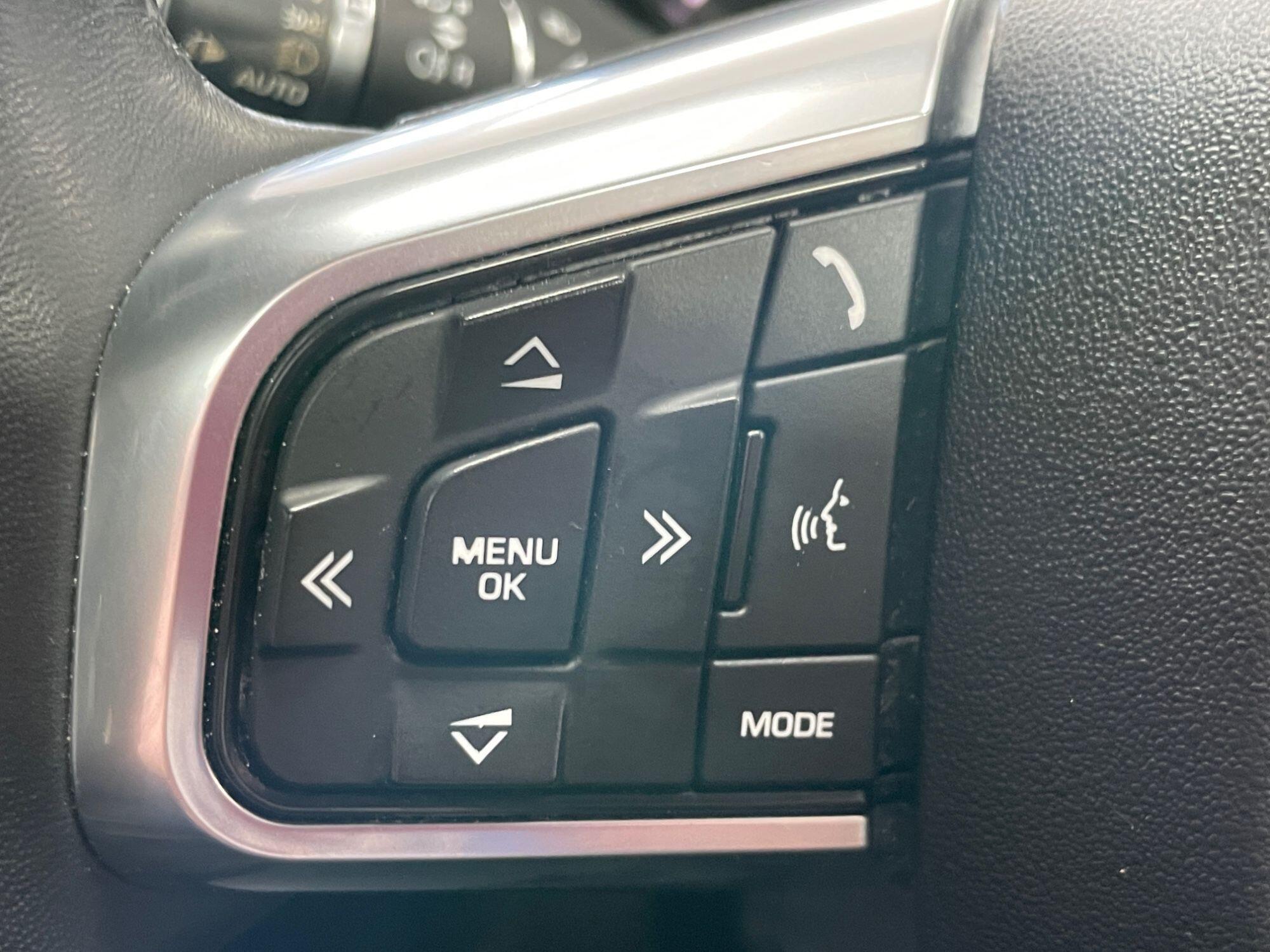 Land Rover DISCOVERY SPORT - Image 37