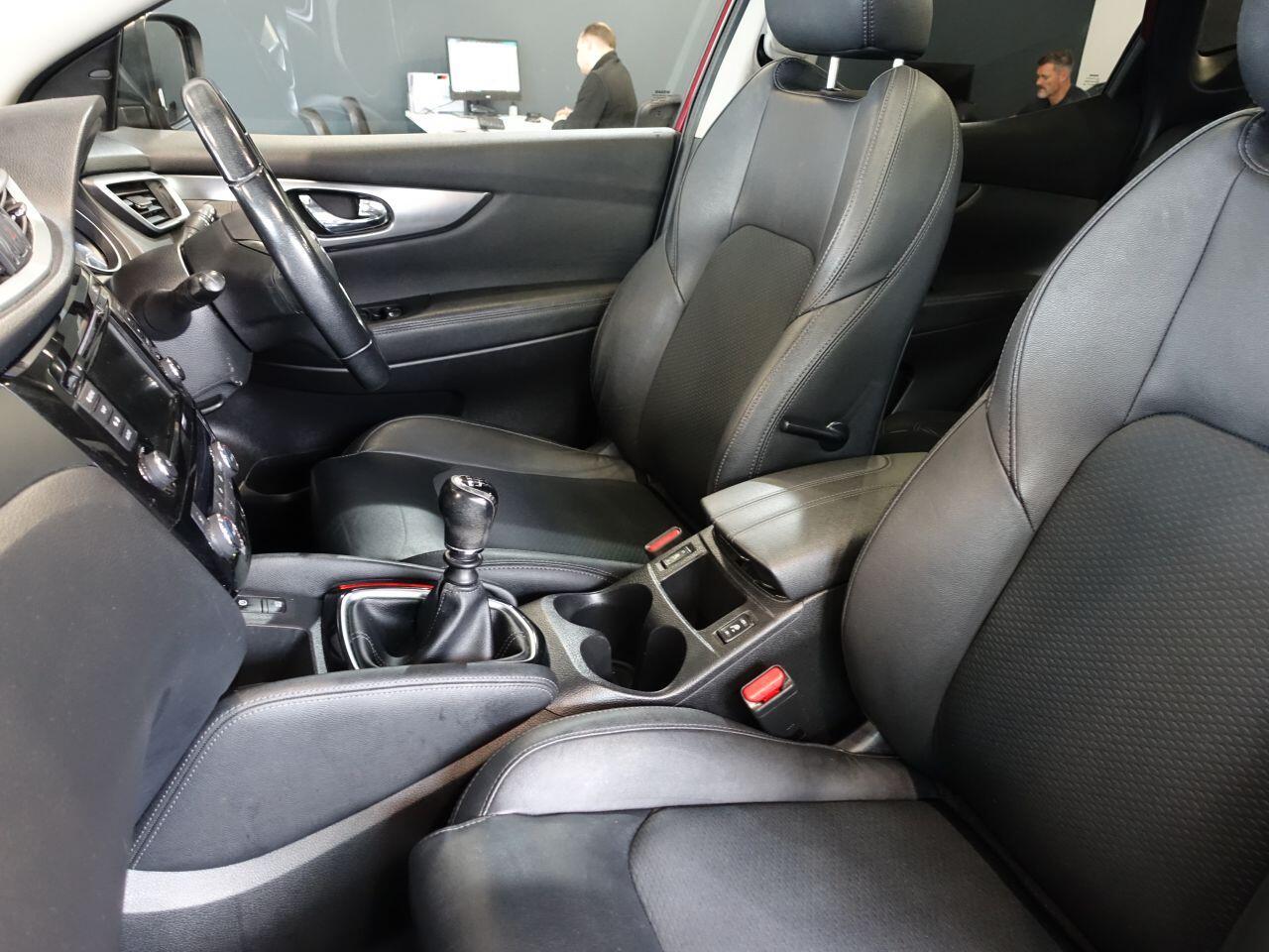 Nissan Qashqai - Image 14