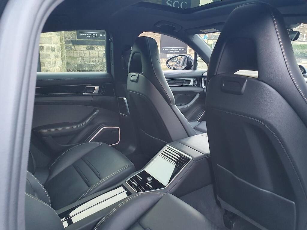 Porsche Panamera - Image 46