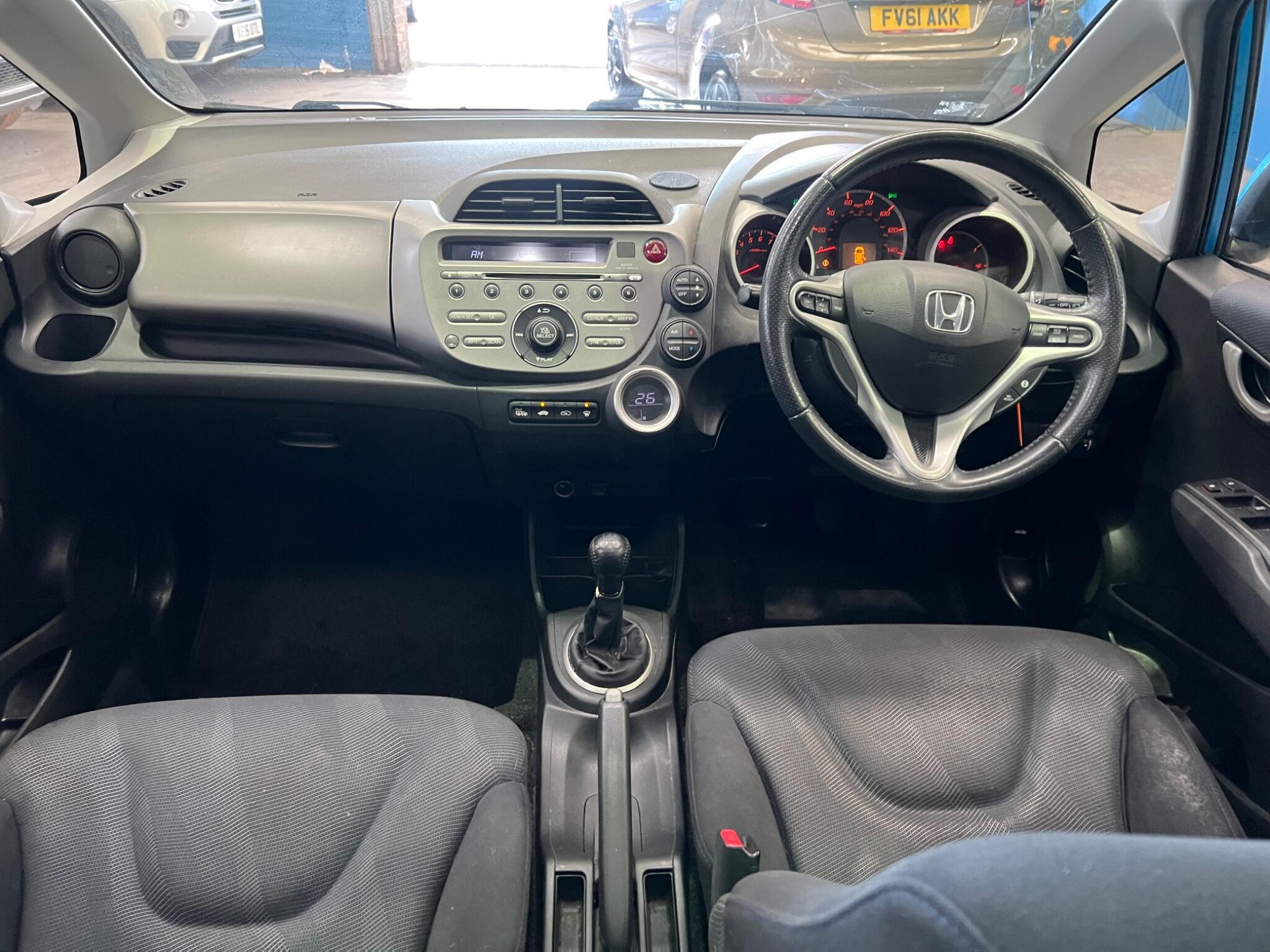 Honda Jazz - Image 16