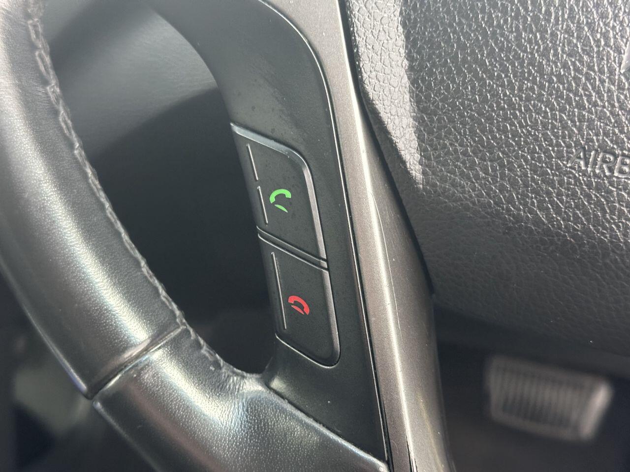 Hyundai Santa Fe - Image 25