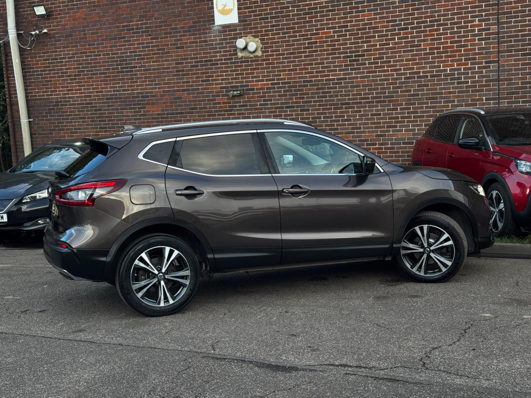Nissan Qashqai - Image 12