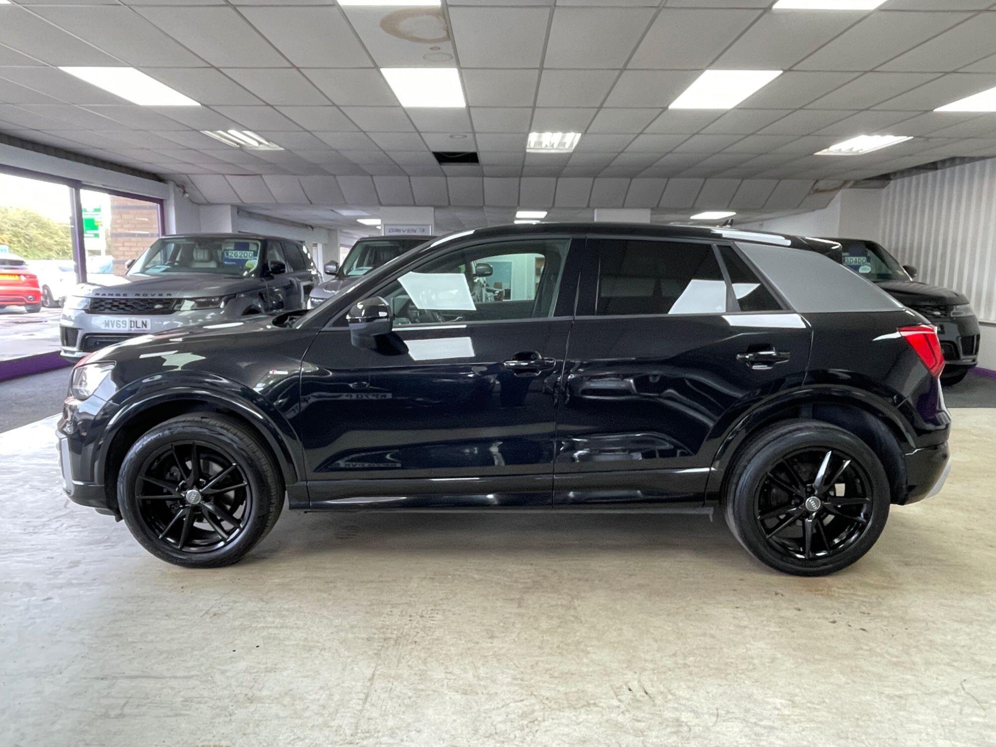 Audi Q2 - Image 12