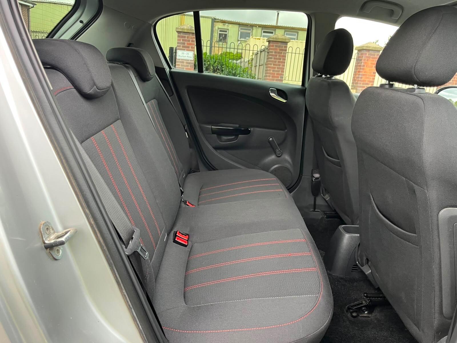 Vauxhall Corsa - Image 13