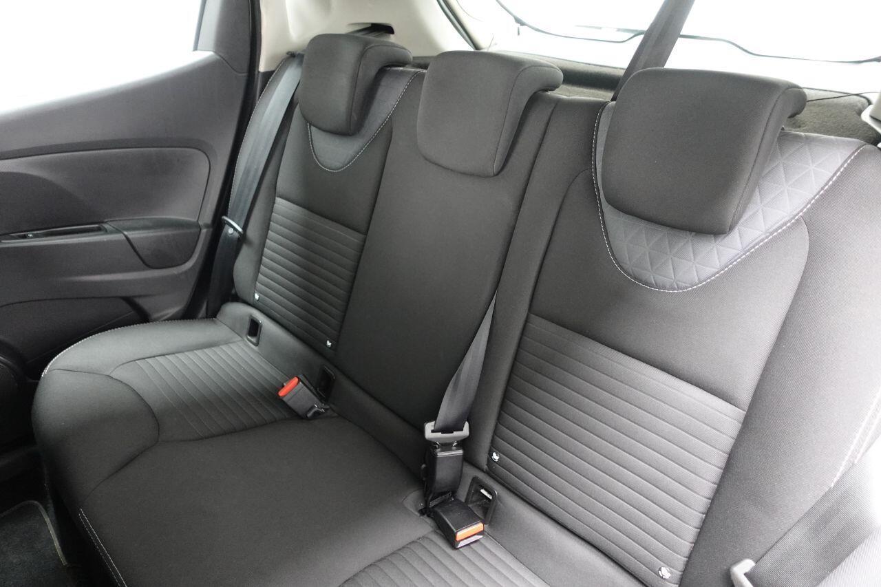 Renault Clio - Image 20