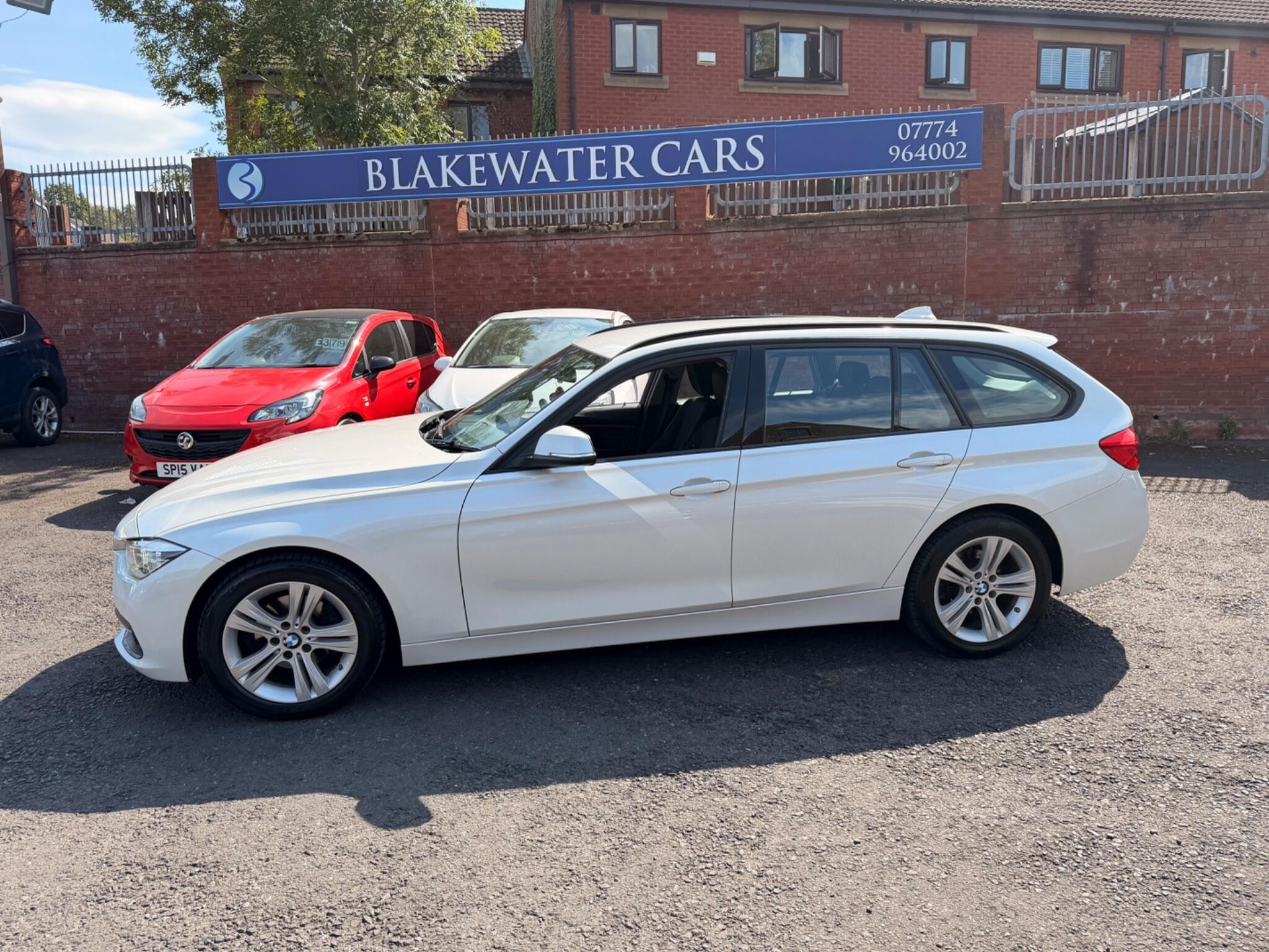 BMW 3 Series - Image 4
