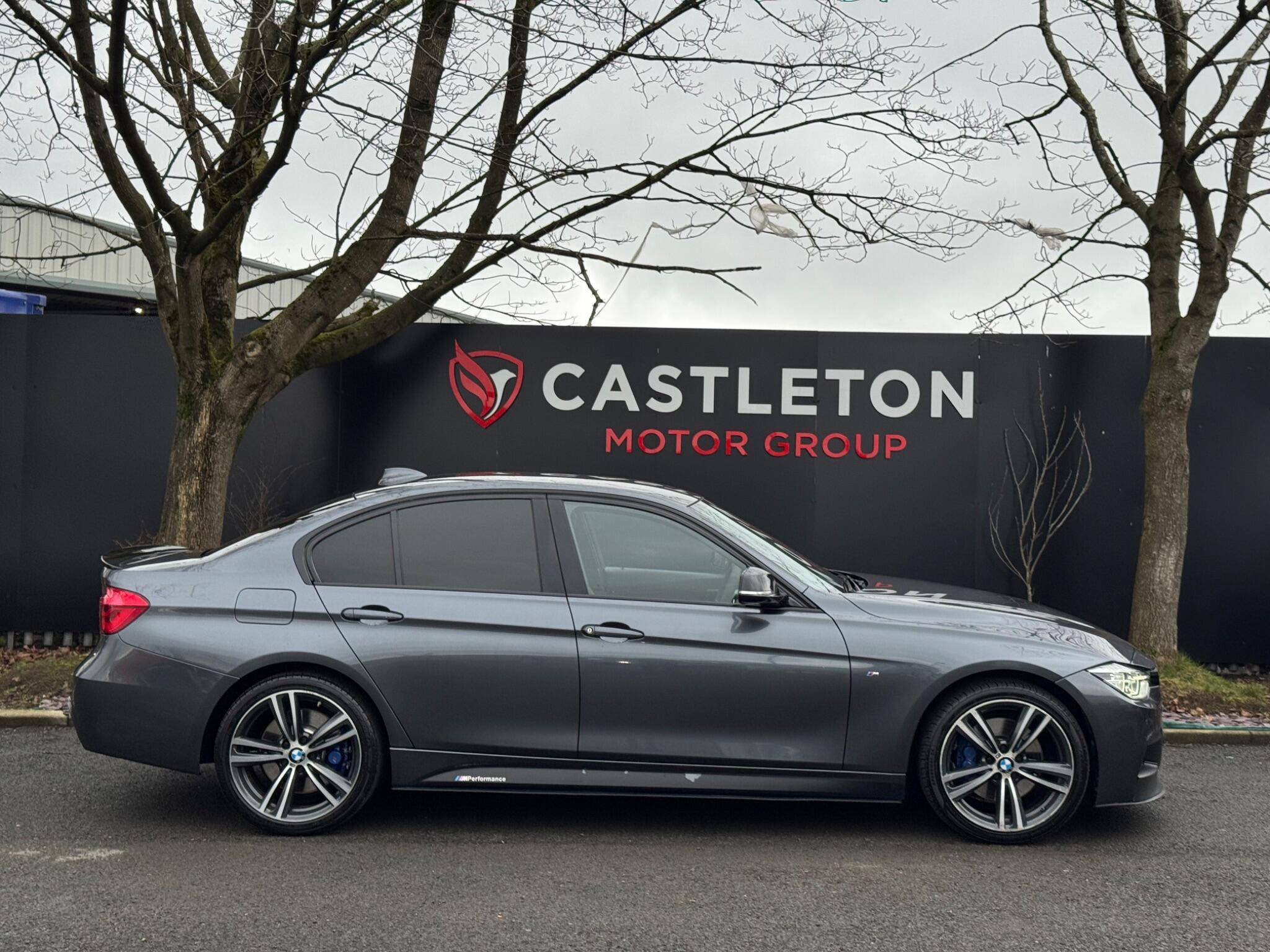 BMW 3 Series - Image 18