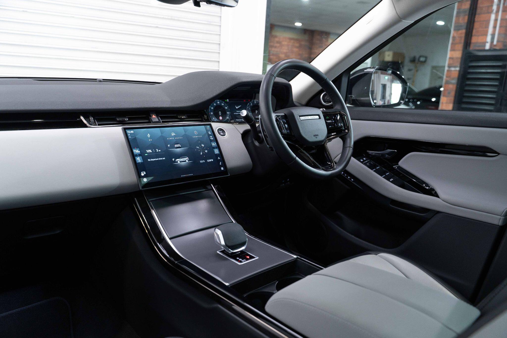 Land Rover Range Rover Evoque - Image 9