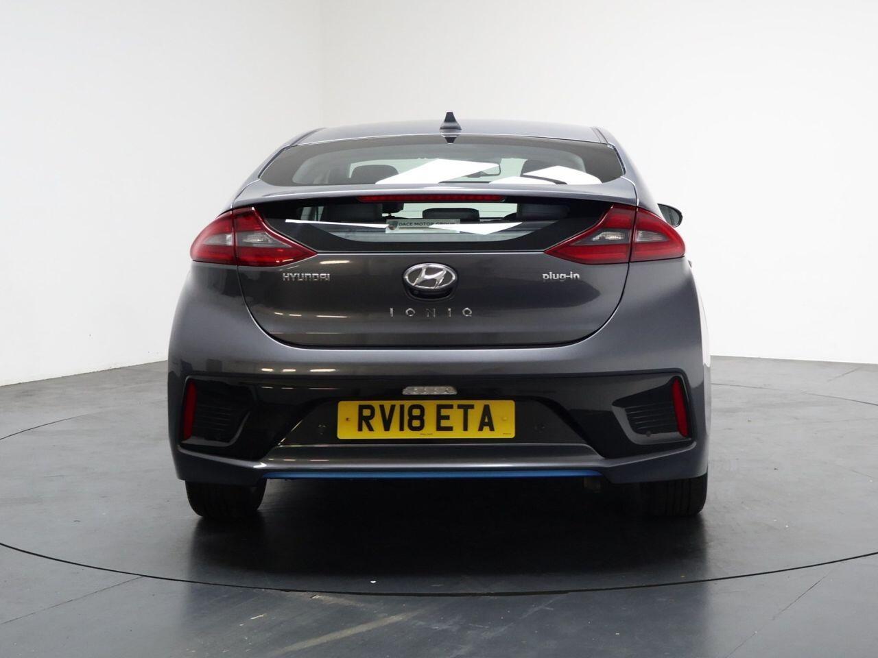 Hyundai Ioniq - Image 11