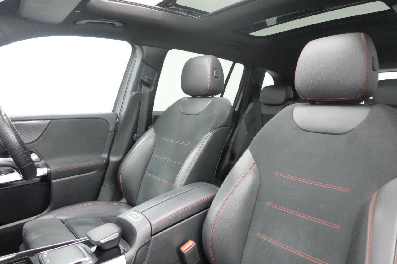 Mercedes-benz GLB - Image 17