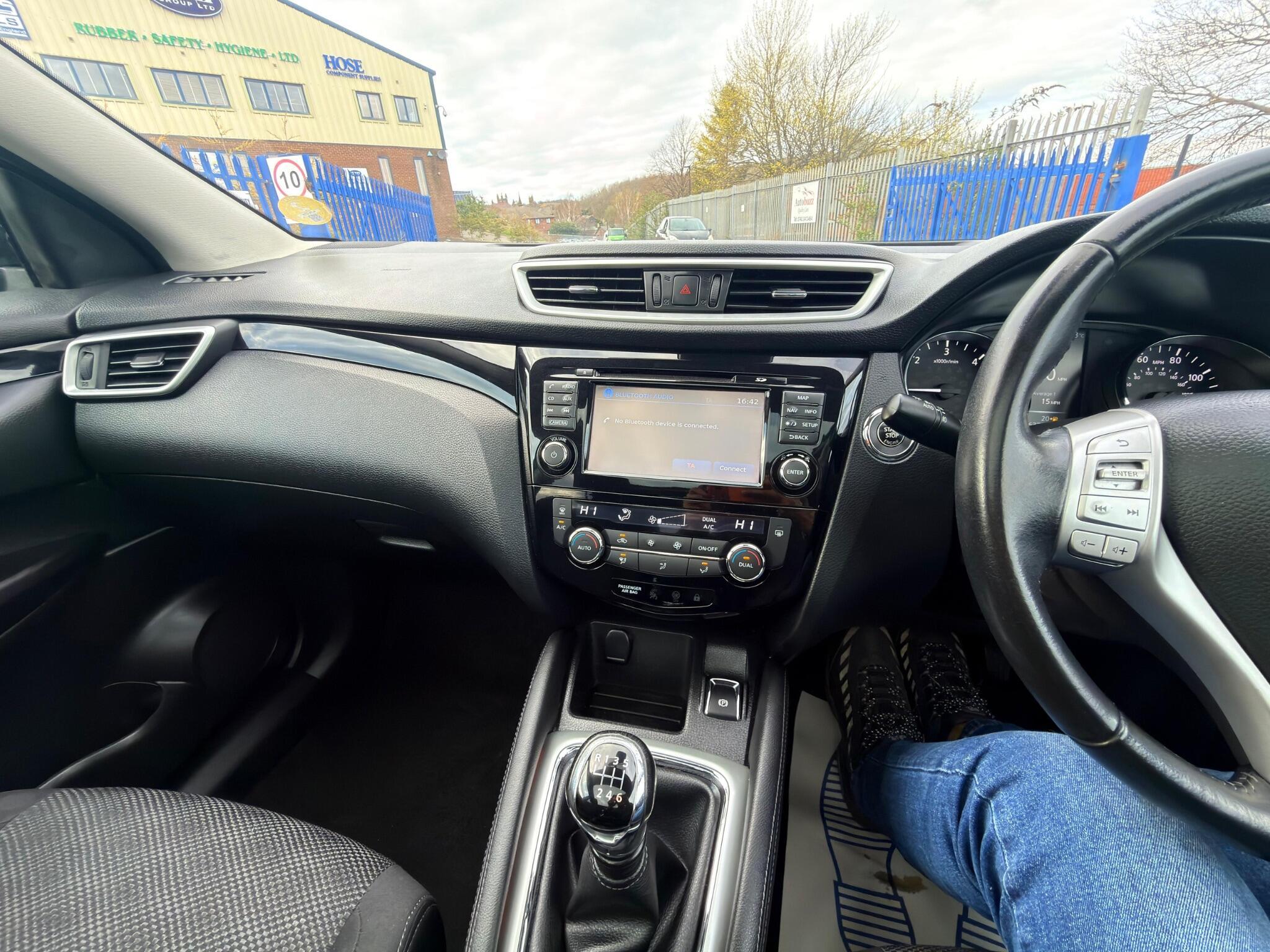 Nissan Qashqai - Image 18