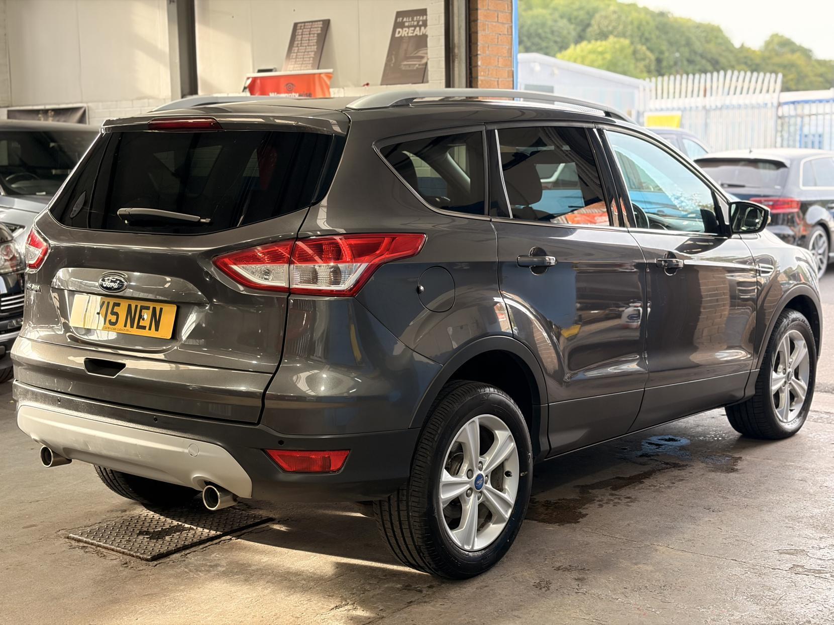 Ford Kuga - Image 5