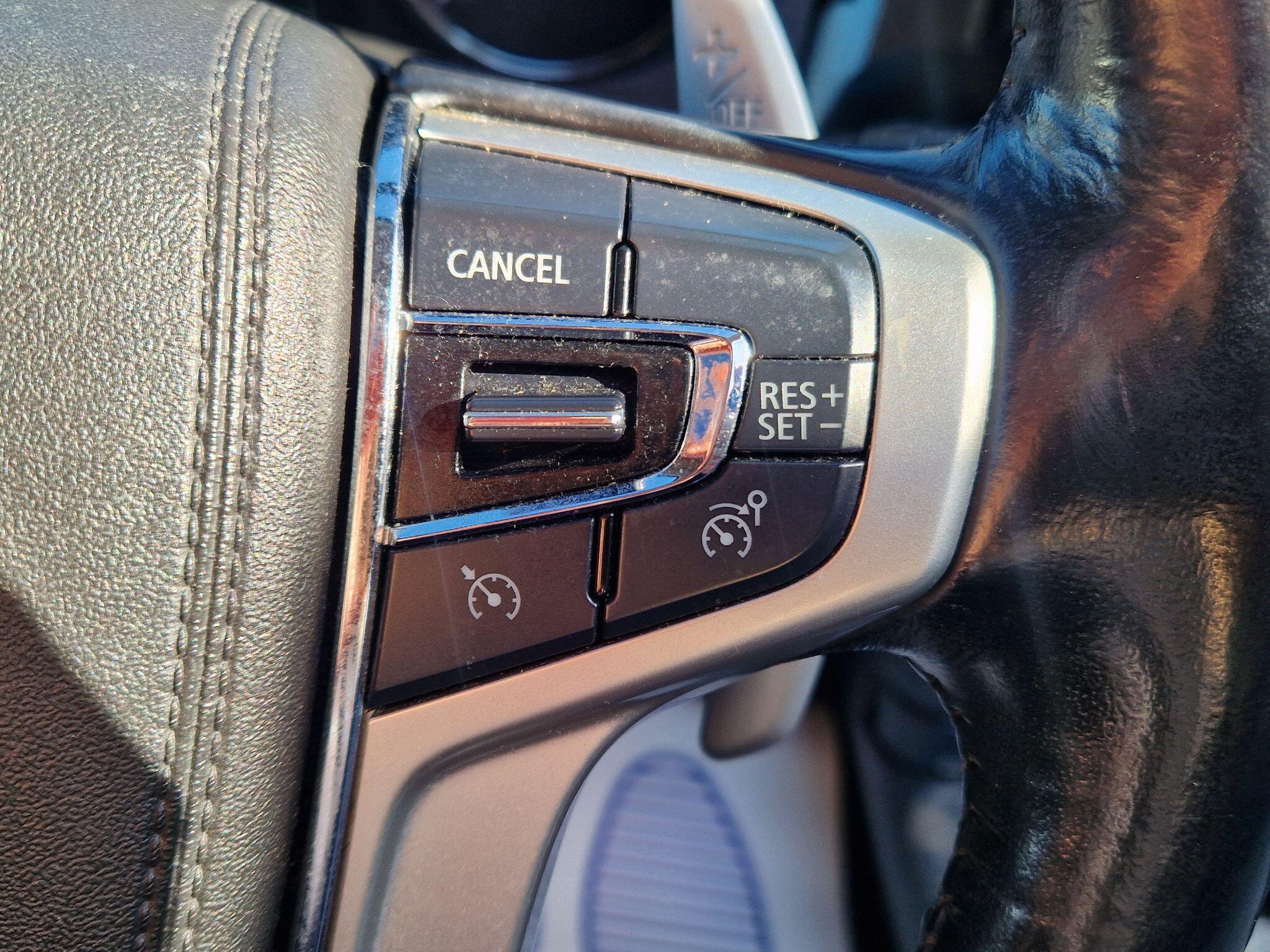 Mitsubishi Outlander - Image 52