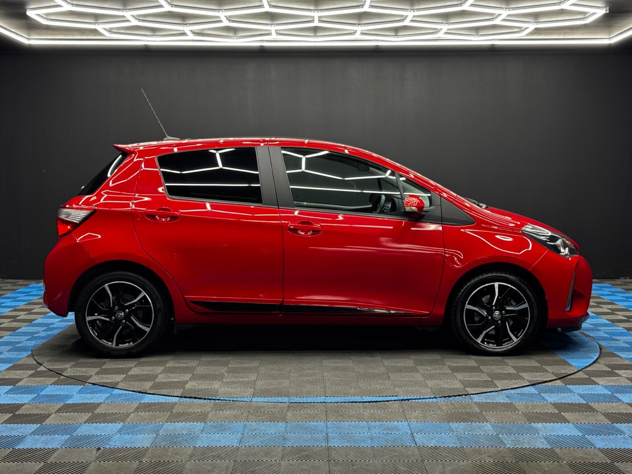Toyota Yaris - Image 4
