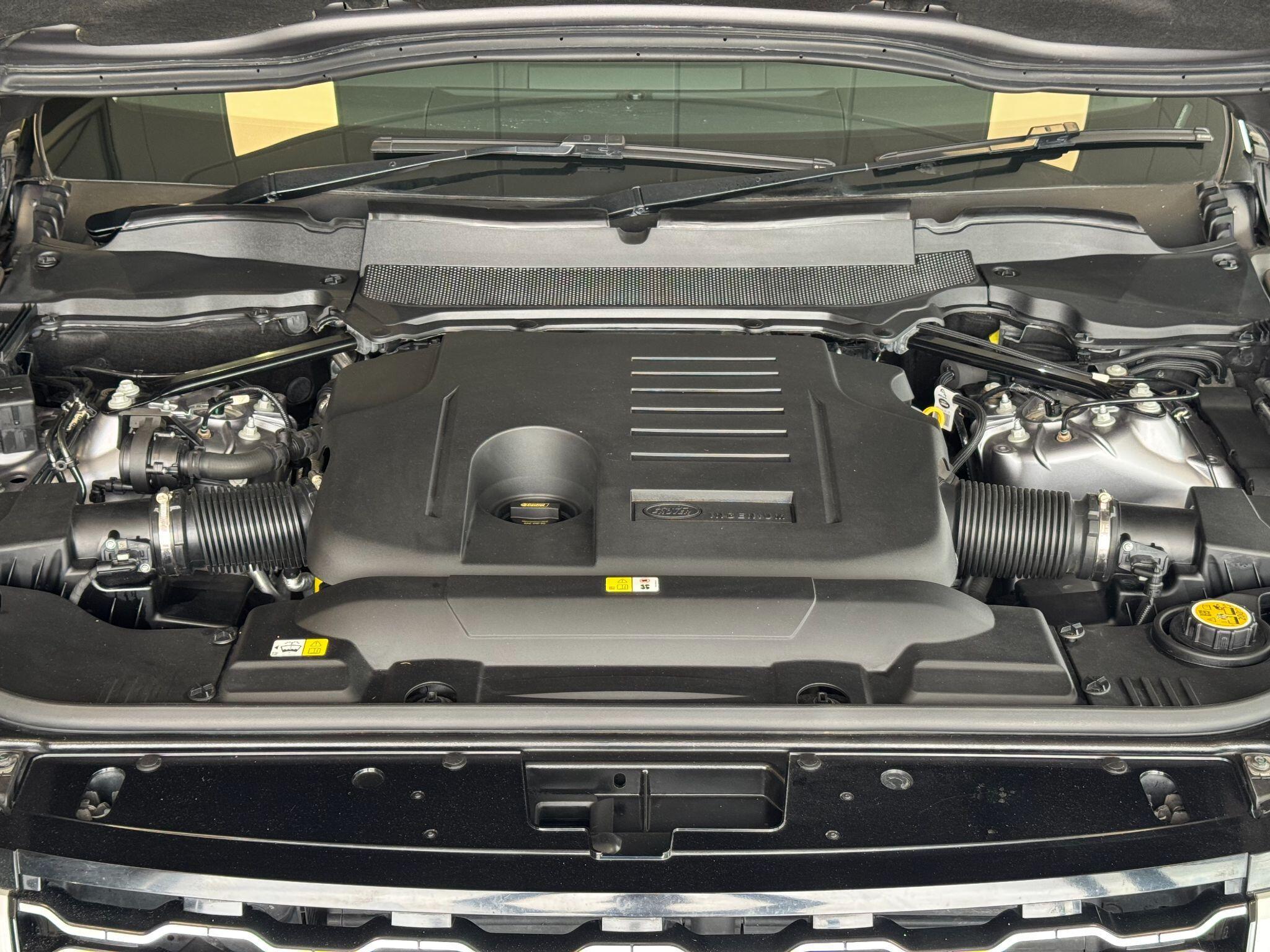 Land Rover Range Rover - Image 7
