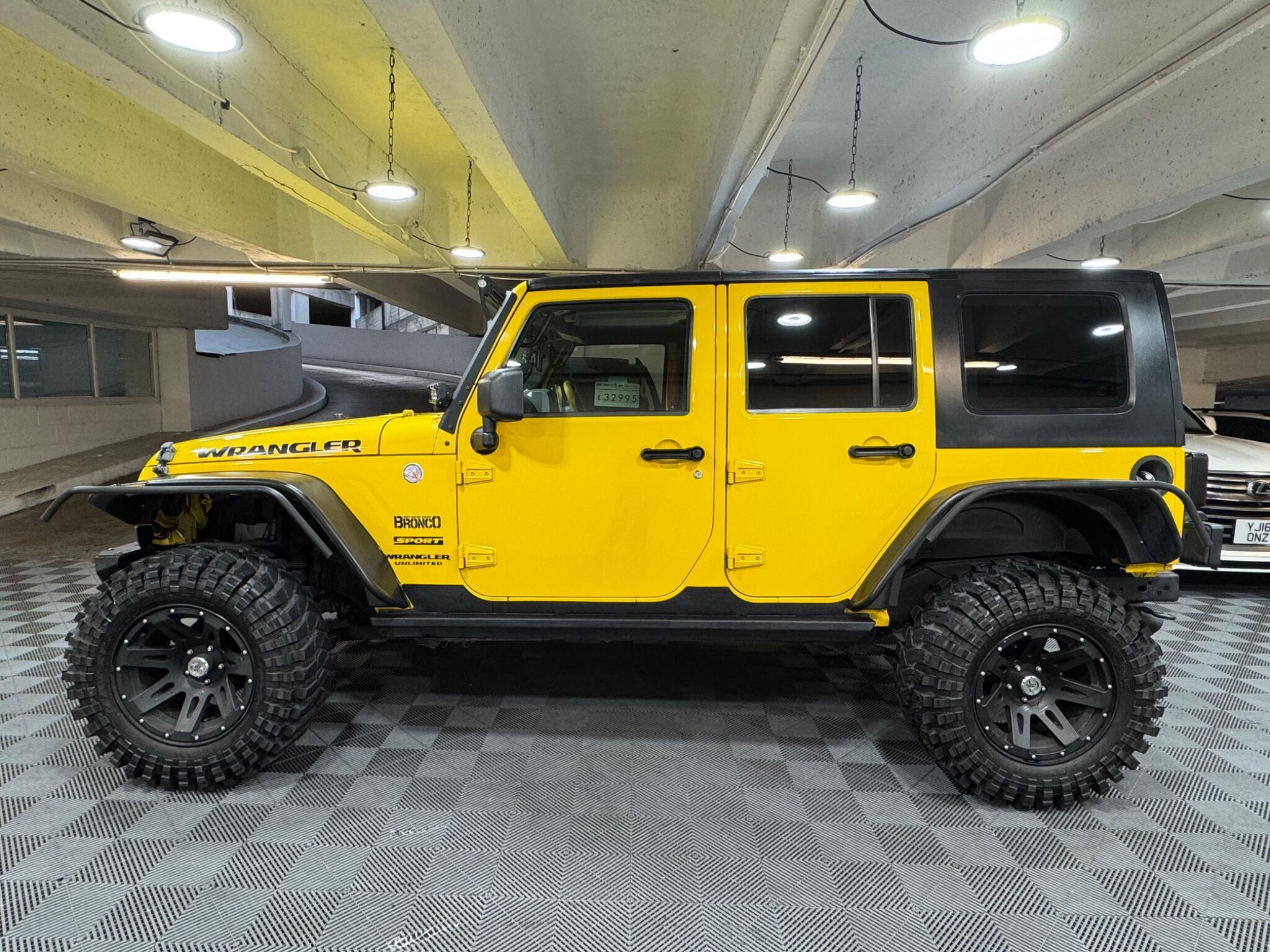 Jeep Wrangler - Image 2