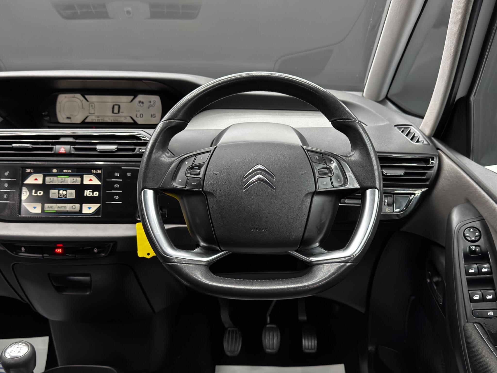 Citroen Grand C4 Picasso - Image 18