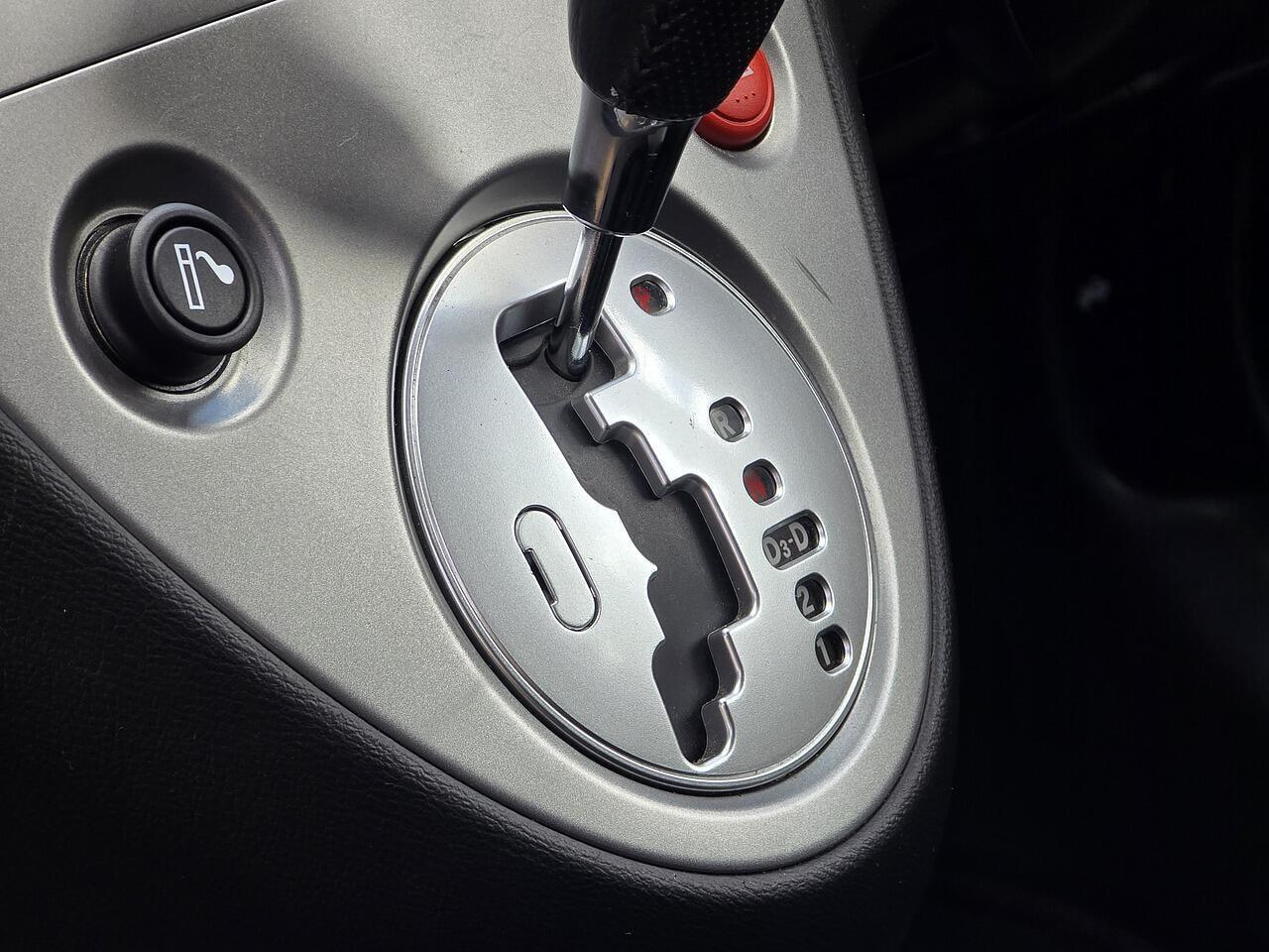Honda Civic - Image 12