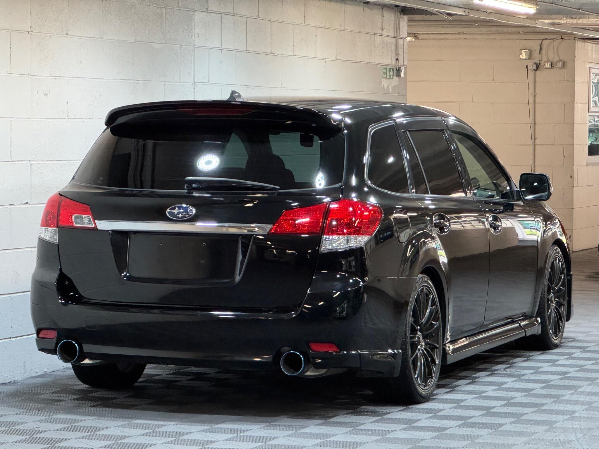 Subaru Legacy - Image 4