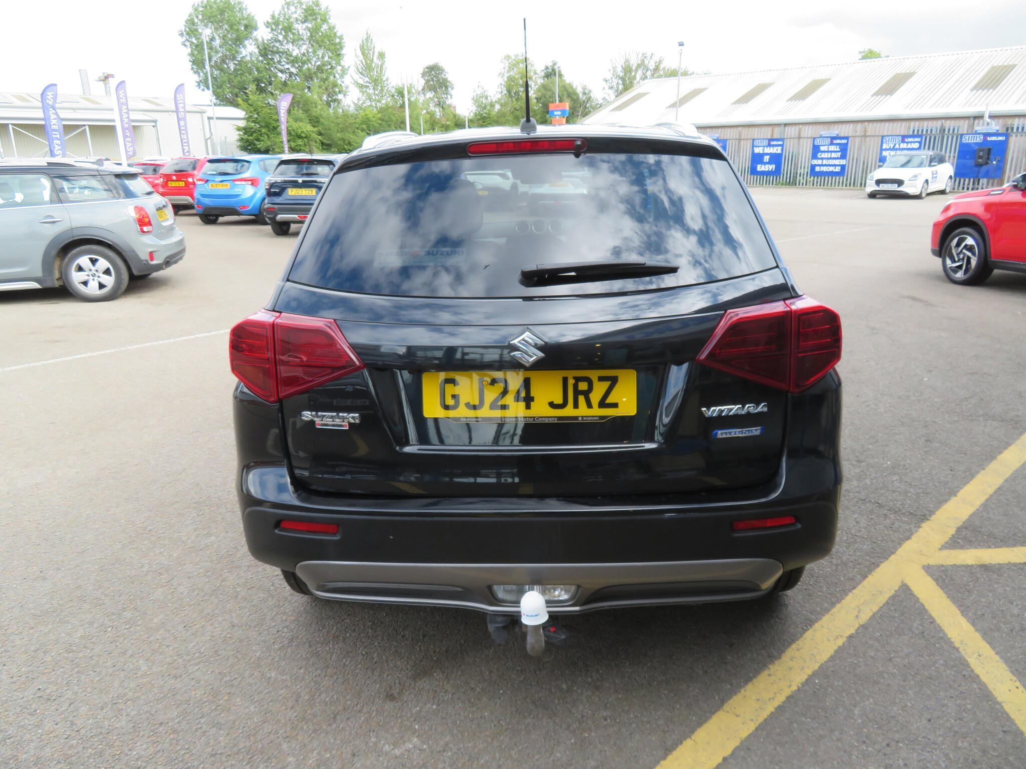 Suzuki Vitara - Image 8