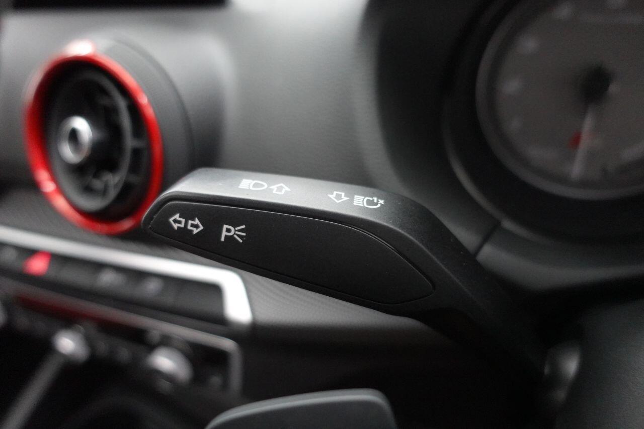 Audi SQ2 - Image 19