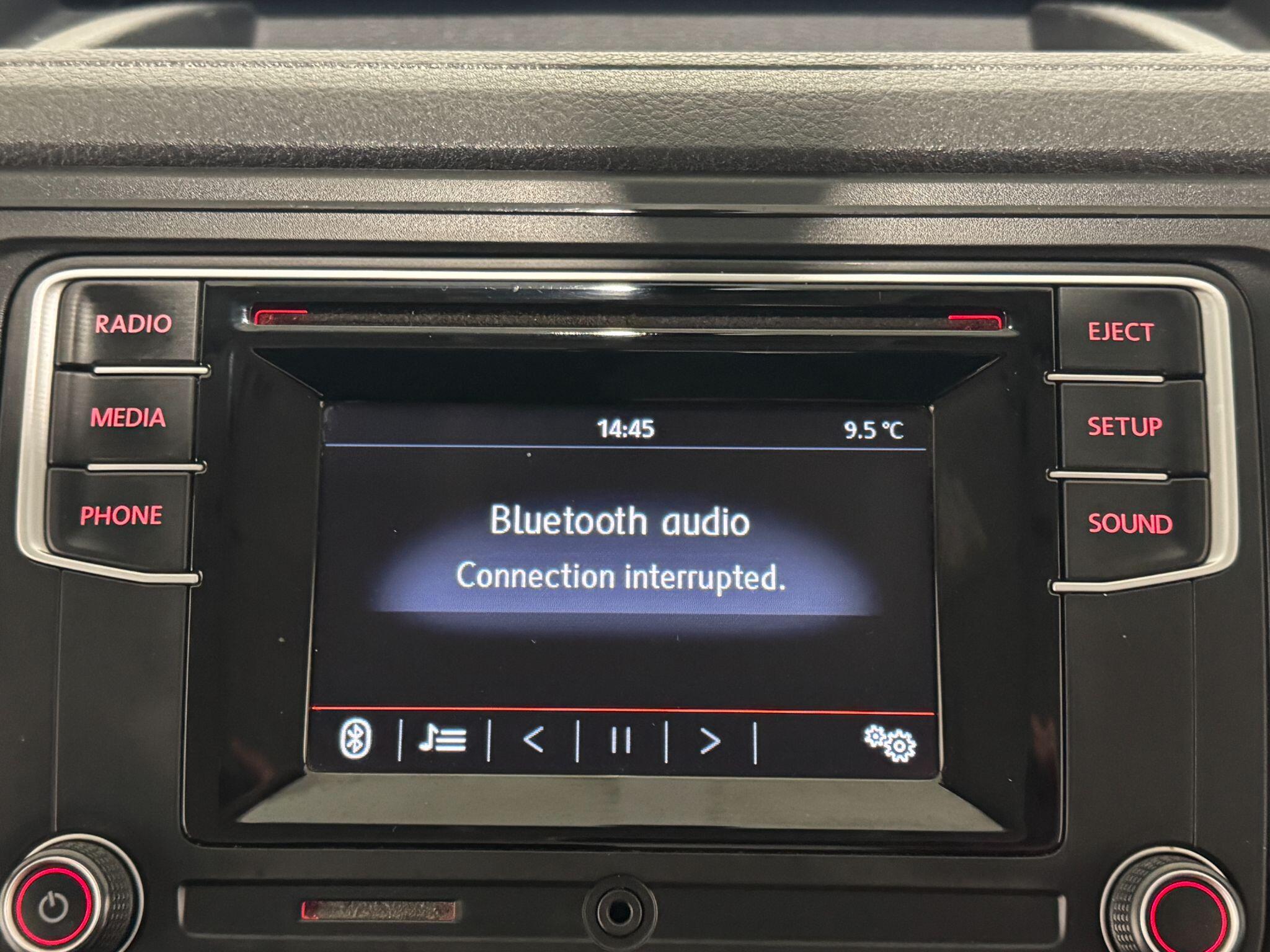 Volkswagen Transporter - Image 64