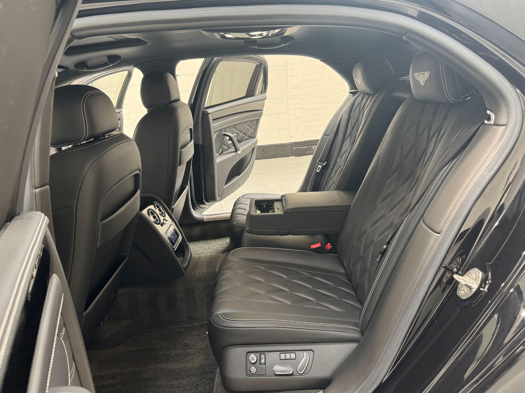 Bentley Flying Spur - Image 43