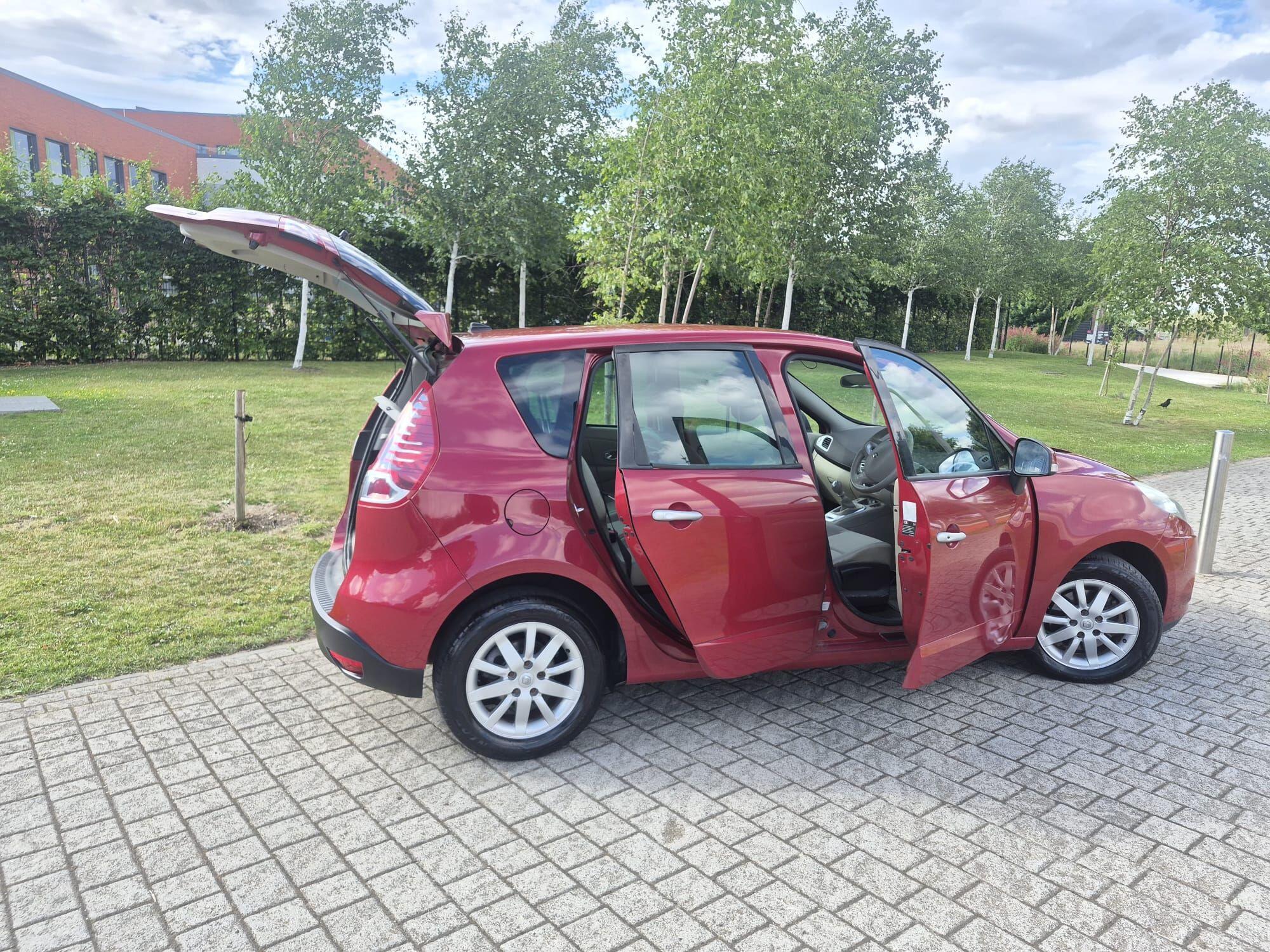Renault Scenic - Image 8