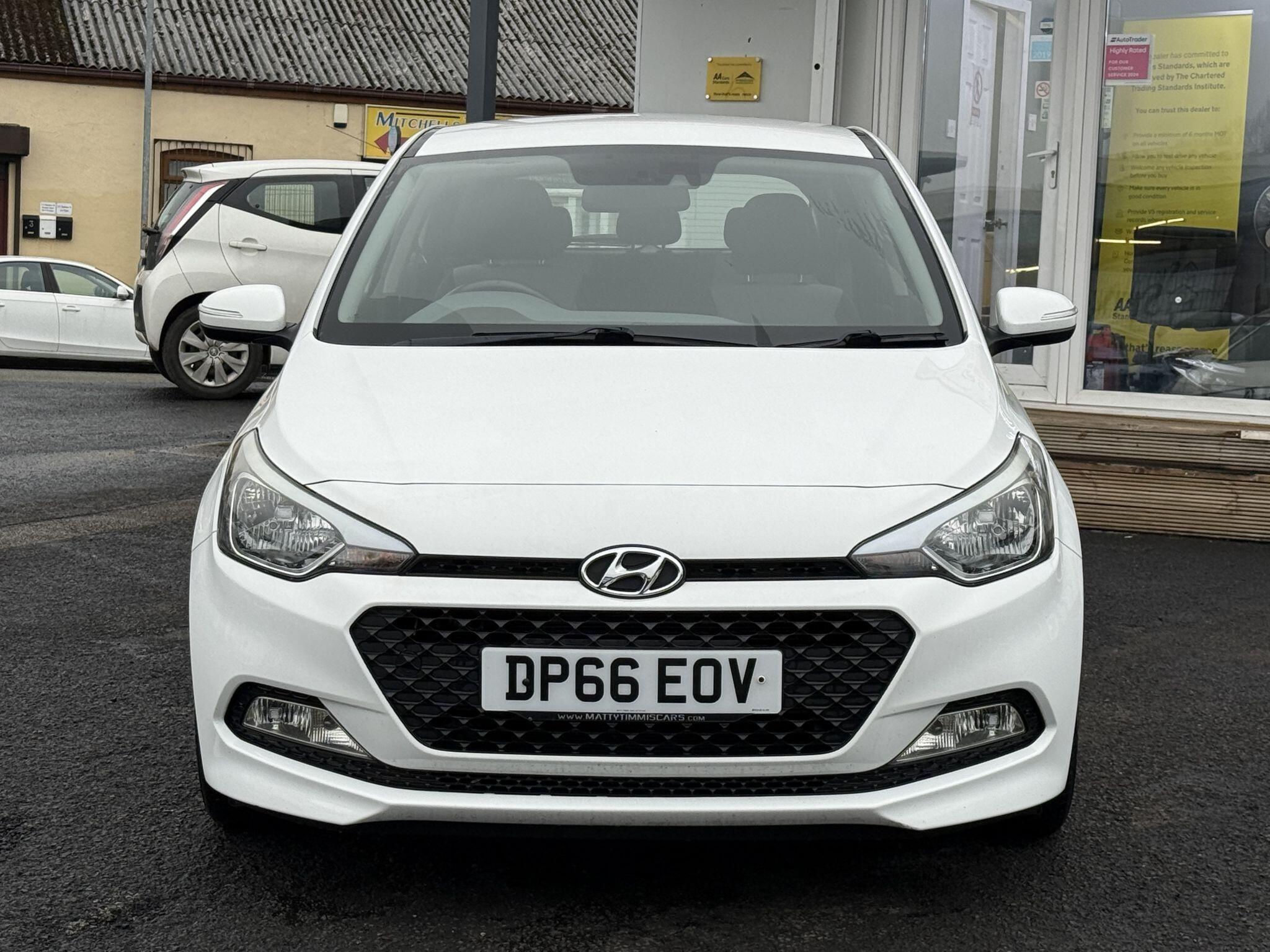 Hyundai i20 - Image 11