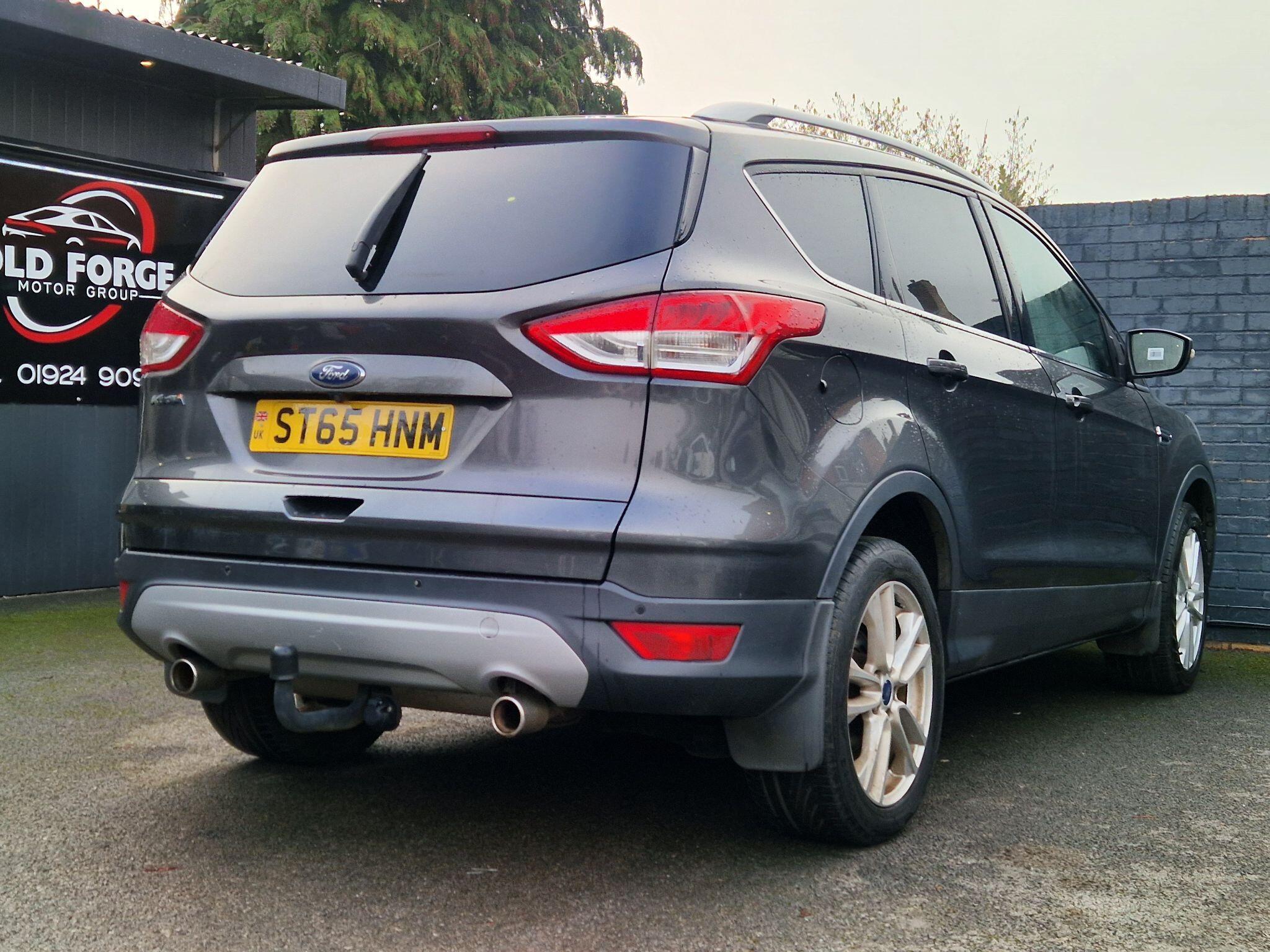 Ford Kuga - Image 20