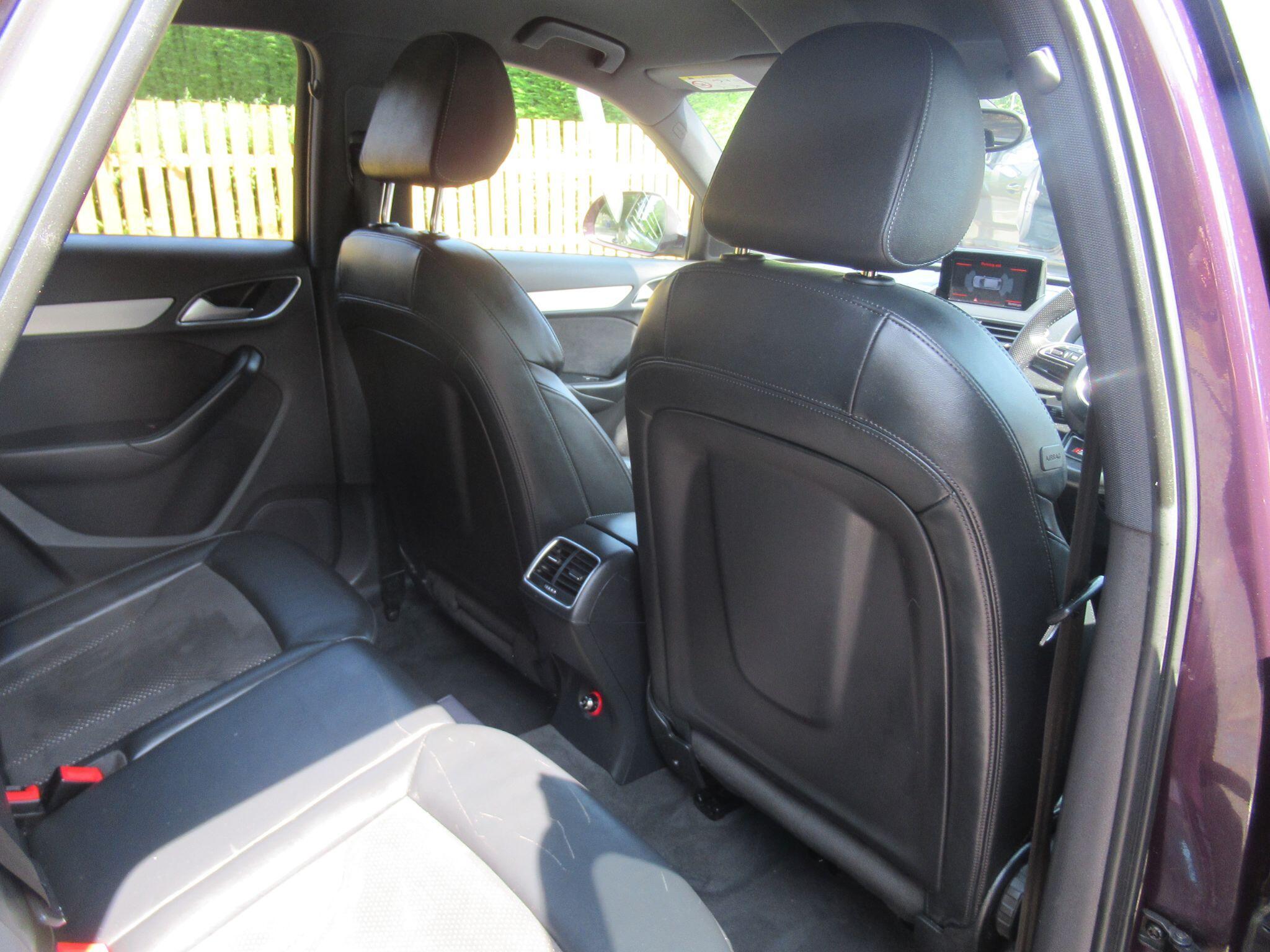 Audi Q3 - Image 20